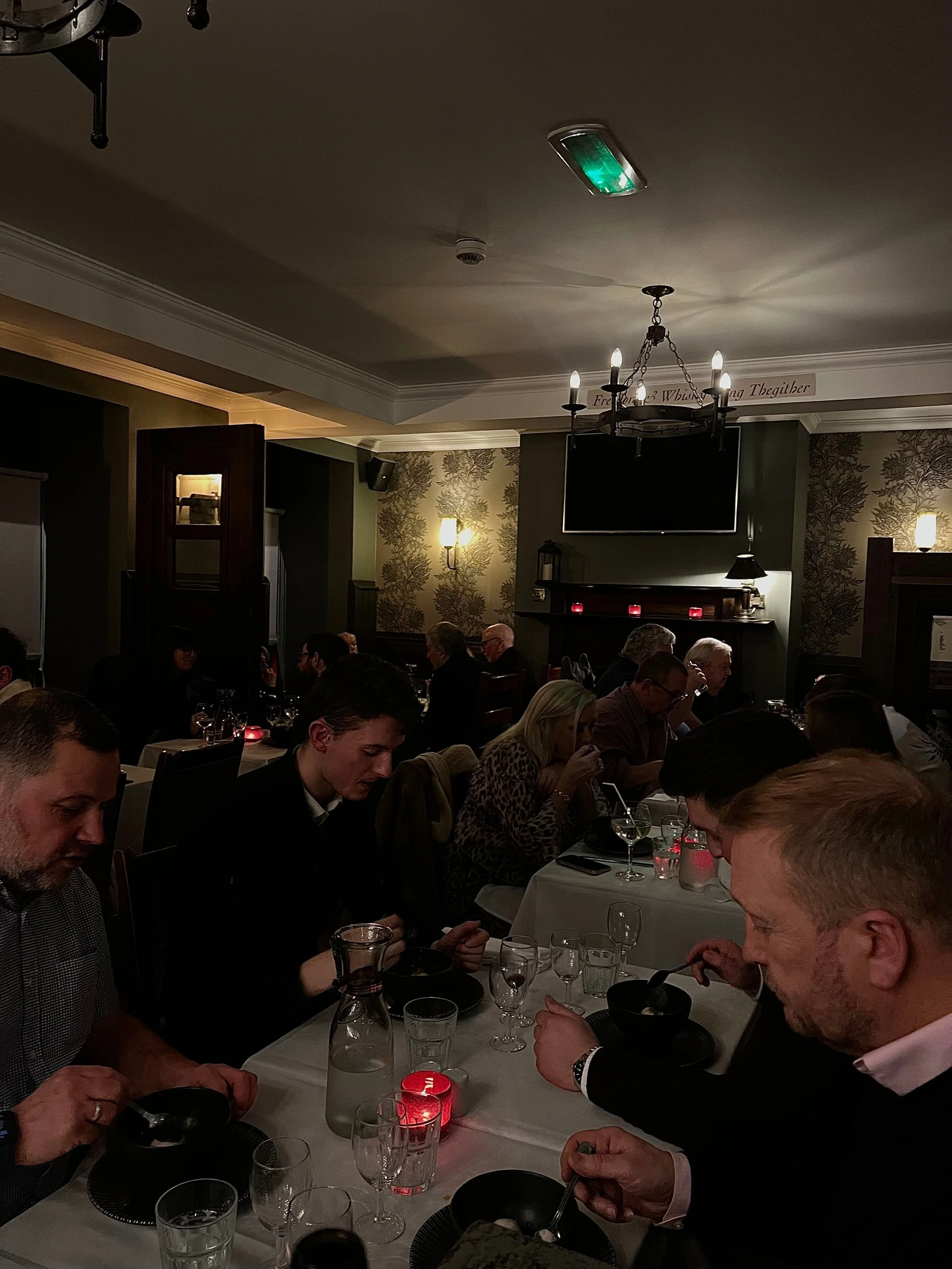 Drinks Menu — The Islay Inn Glasgow