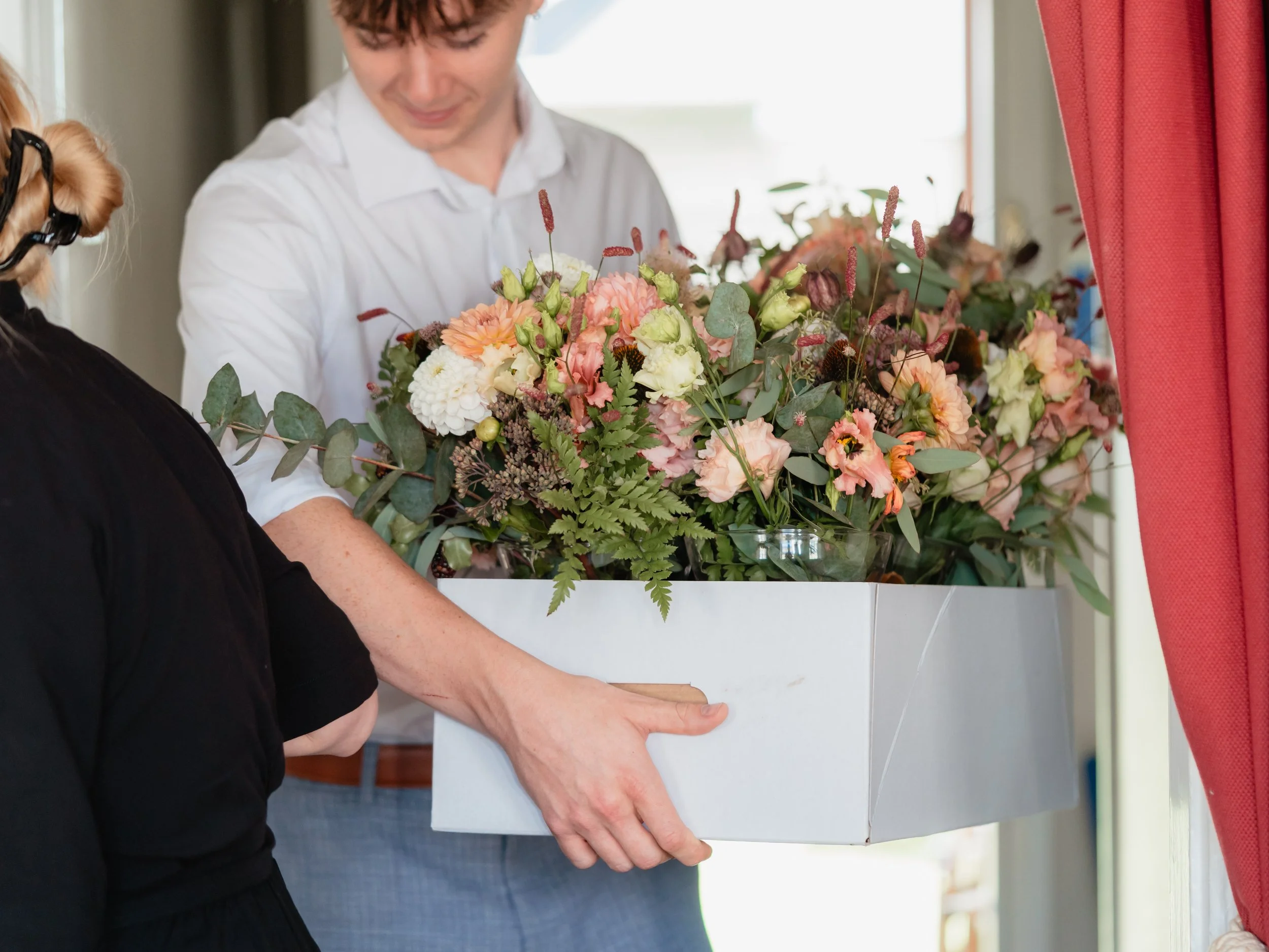 south-wales-we Wedding photography at The Bear Hotel Cowbridge showing bridal preparations during a South Wales weddingdding-photographer-Cowbridge- (2).jpg