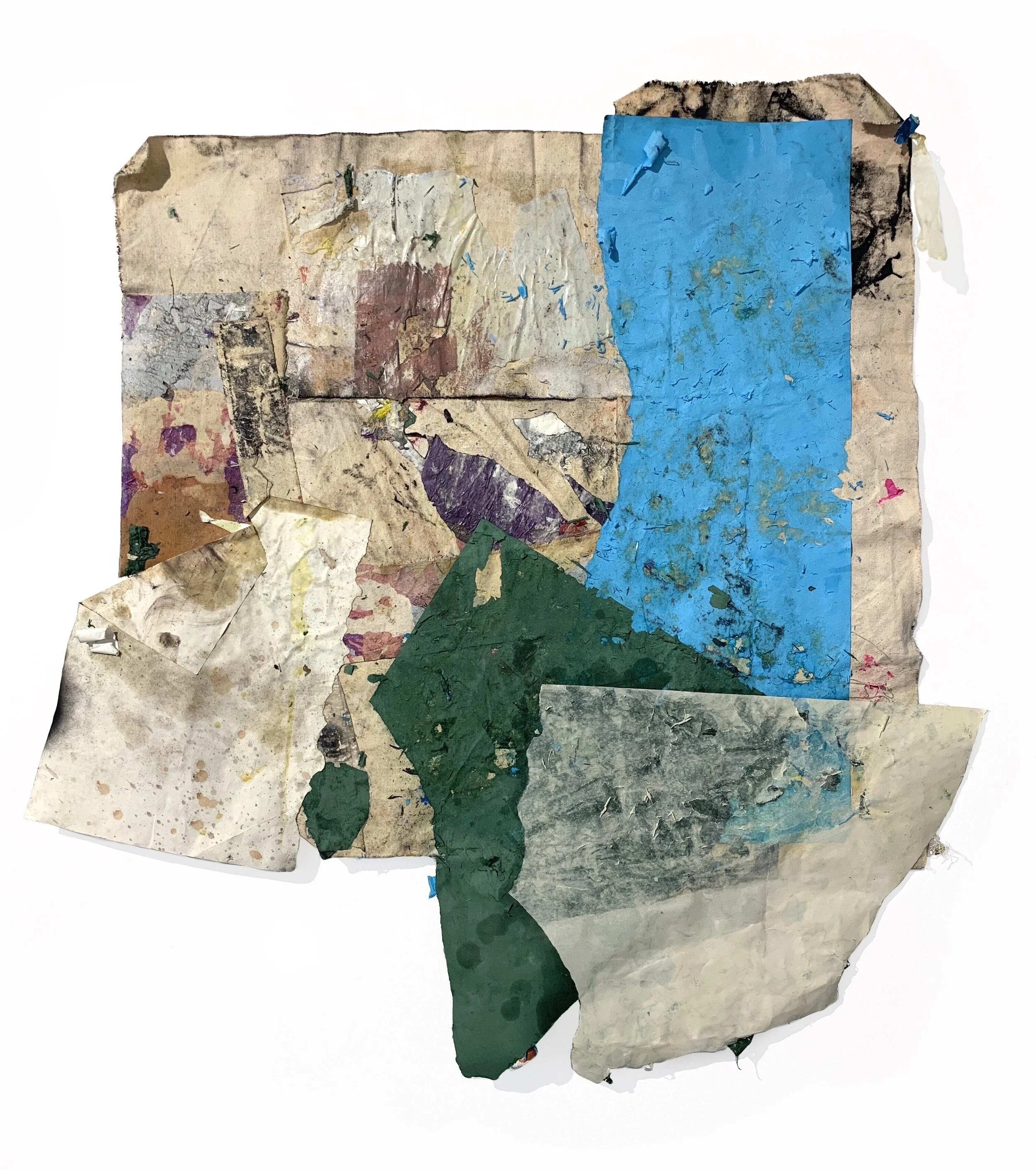 El aroma del desierto,
37 x 36 inches,
Oil, acrylic, spray paint, linseed oil, paper, canvas cutouts, on canvas,
2021