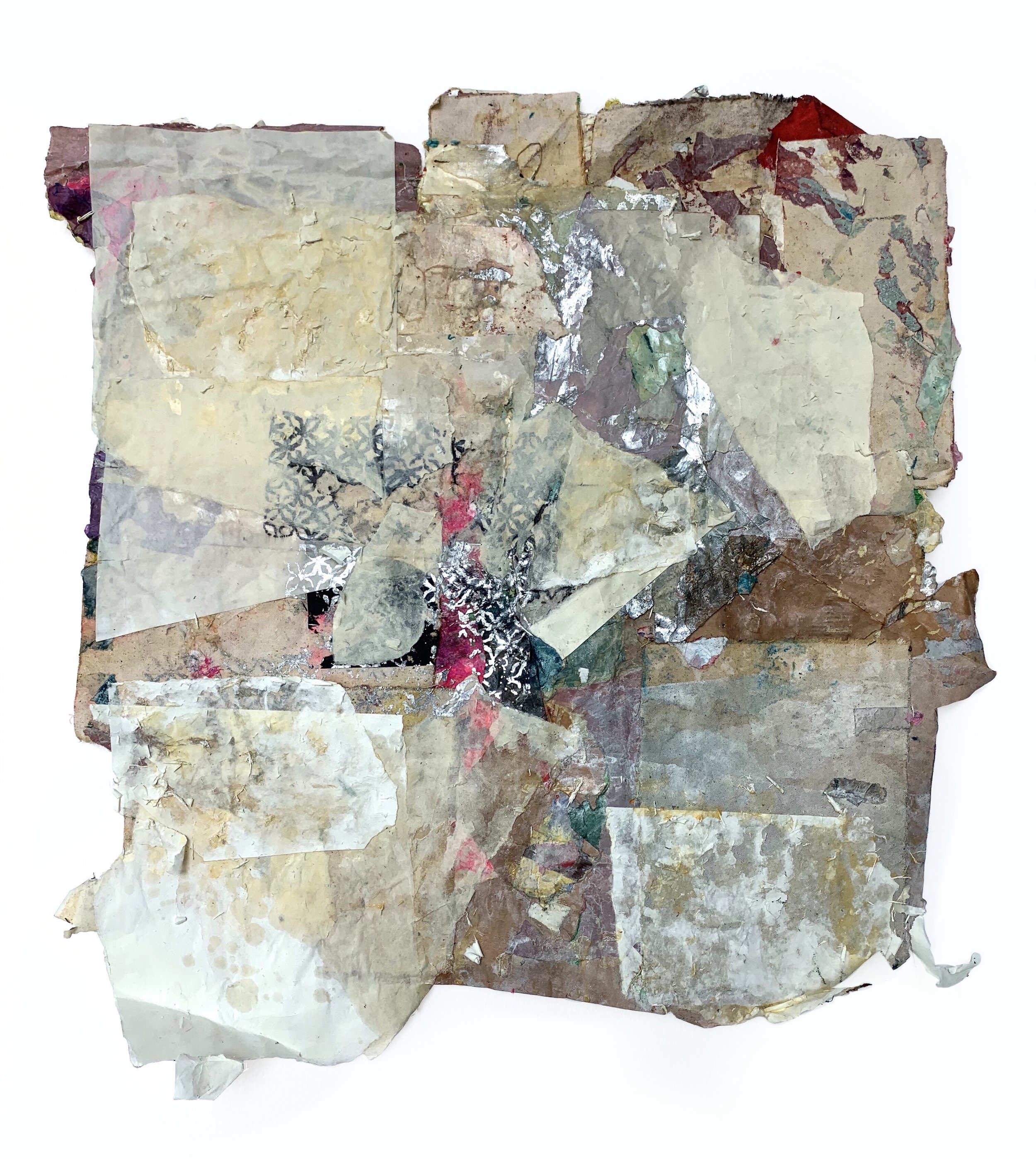 El nacimiento de Ras Al Khaima,
30 x 30 inches,
Oil, acrylic, spray paint, linseed oil, paper, canvas cutouts, on canvas,
2021