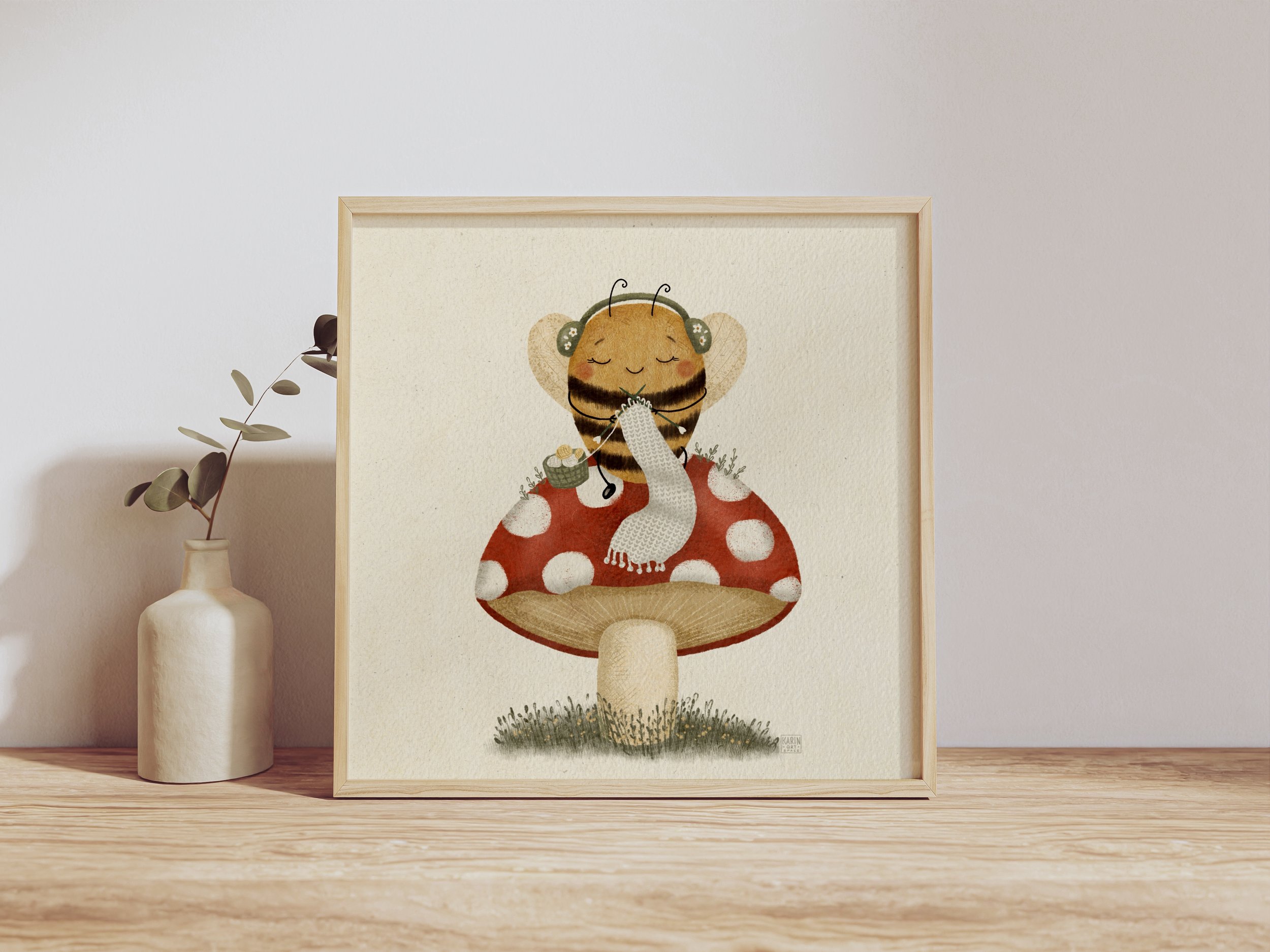bee knitting on a mushroom .jpg