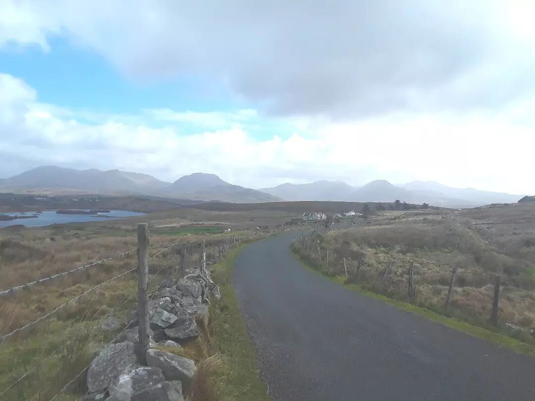 Road to Connemara 
Beautiful colours of Spring
#photo#Celtic #colorlover #colorlover #westcoast #wildlifeplanet #wild Atlantic Way