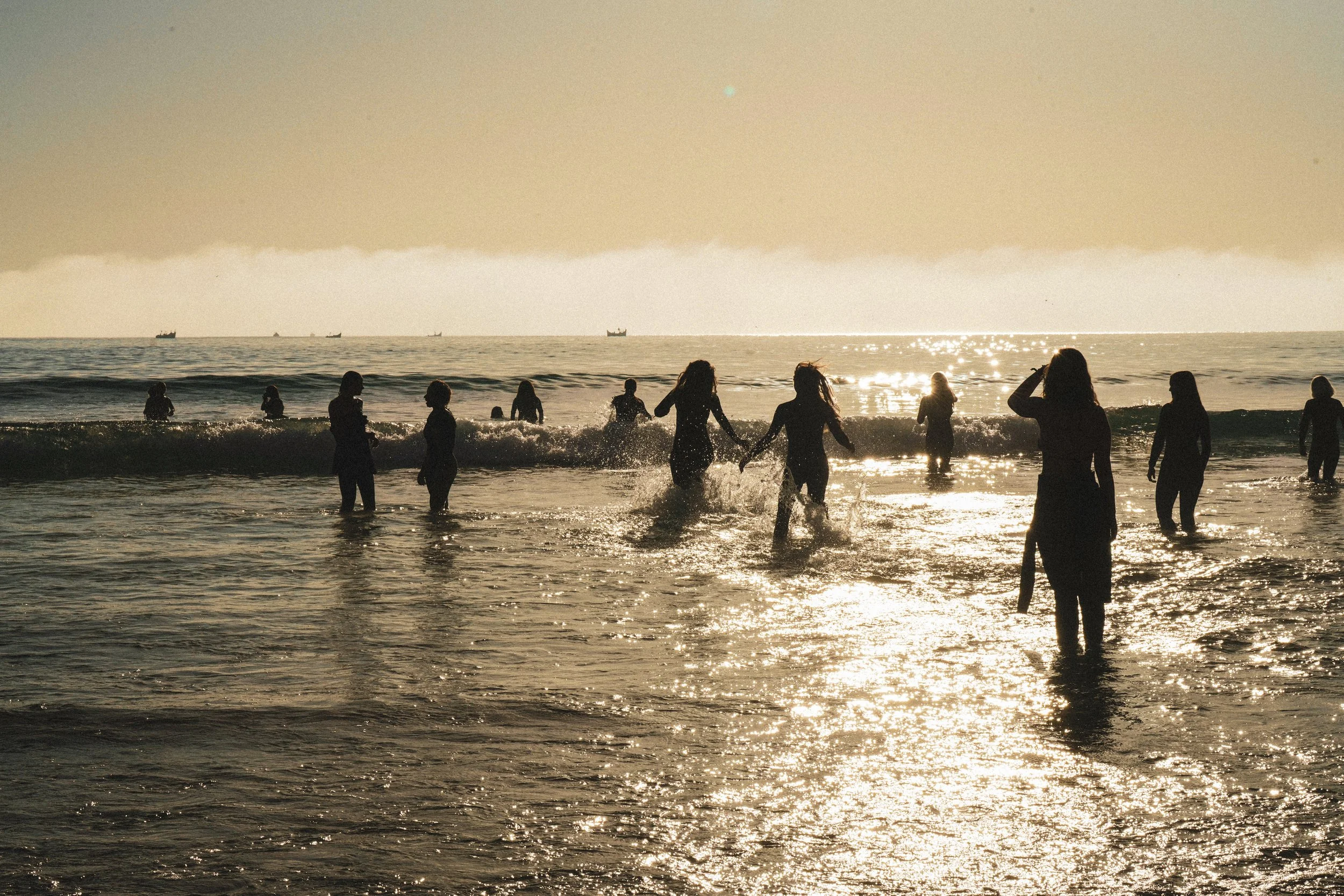  @lara.waves-5 copy.jpg