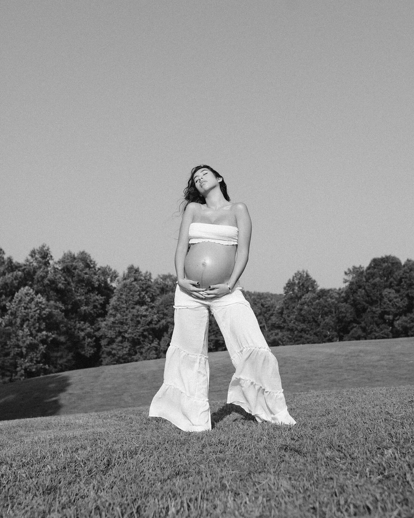Motherhood session, 2023.
