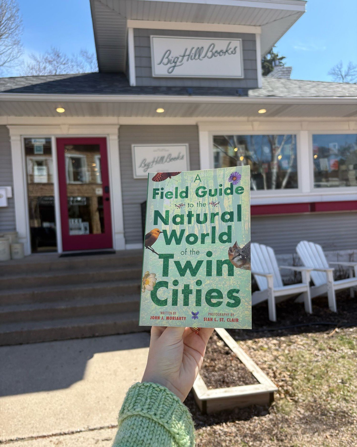 Happy Earth Day! 🌎 we are so fortunate to exist in such a beautiful place - get out there and explore! We have many titles in stock to teach you more about the natural world - including a field guide to all of the natural wonders we can find in our 