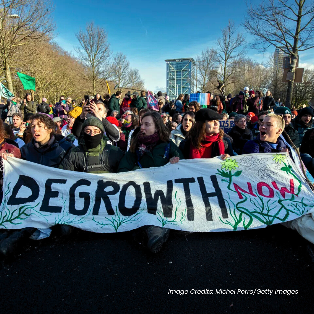 Image of a degrowth protest.