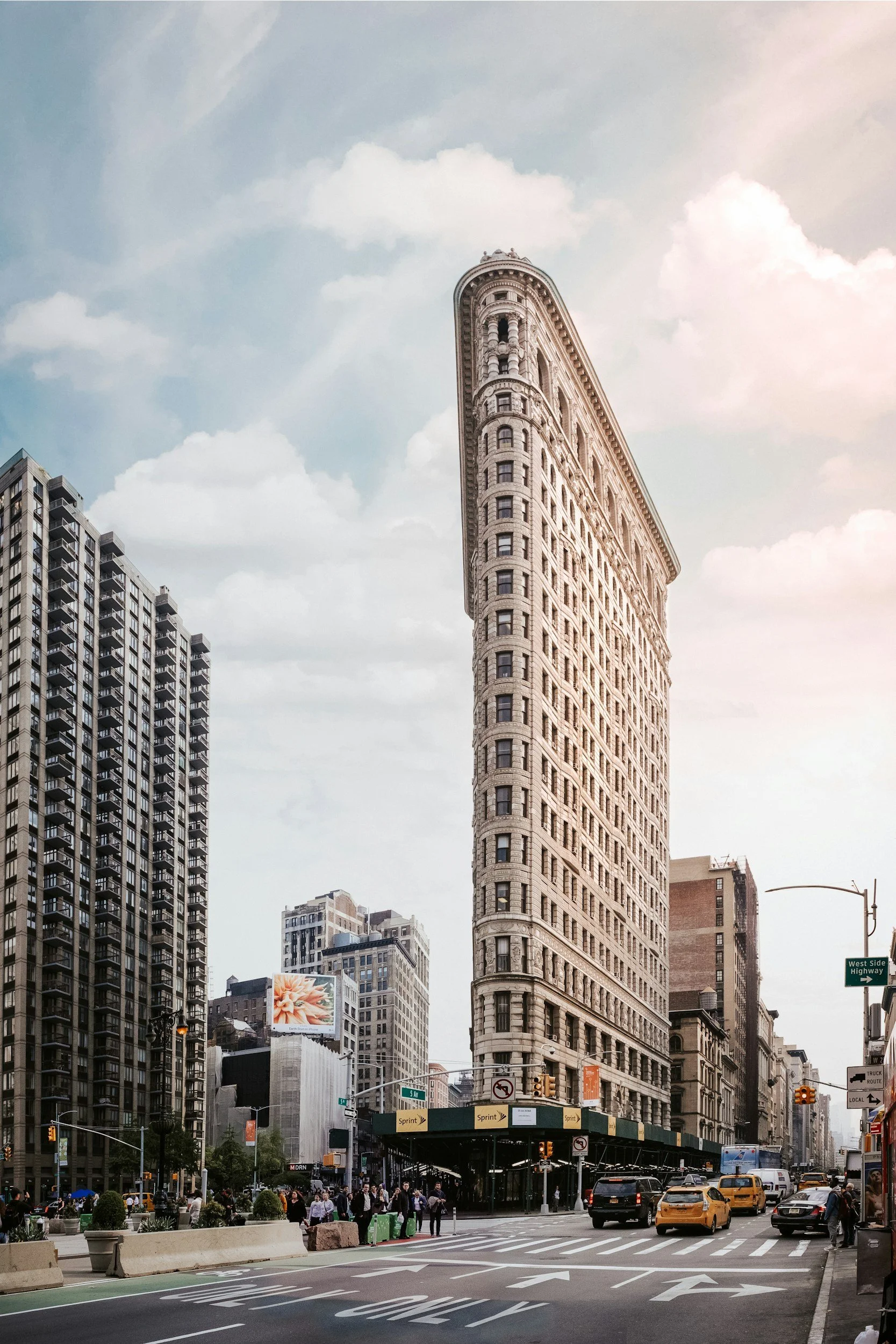 Flatiron Building: History, Mystery & Intrigue