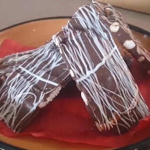Pretzel Bark