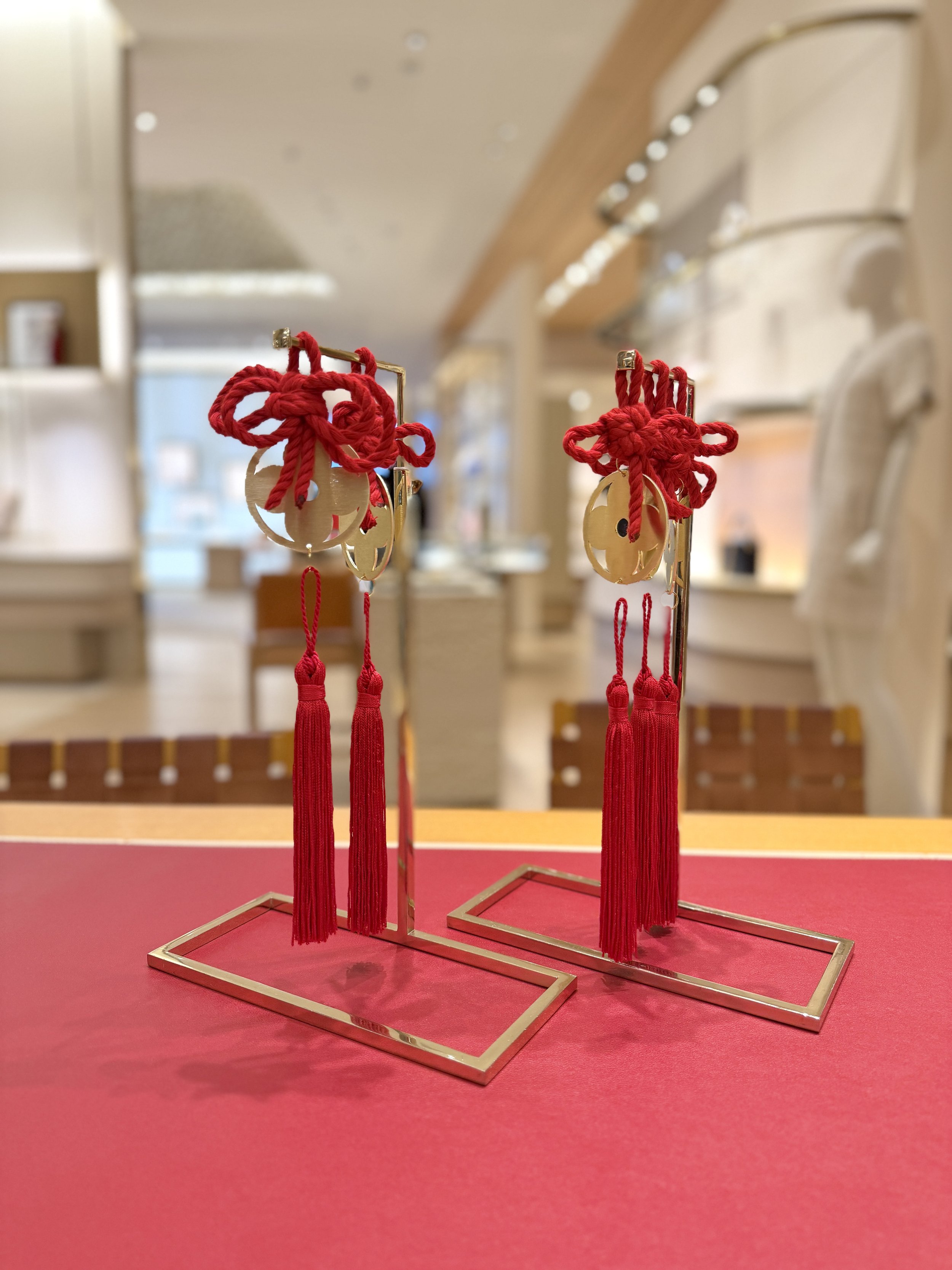 lunar-new-year-louis-vuitton-chinese-lucky-red-gold-good-luck-knots-luxury-brand-activation-workshop-making-sf-bay-area.jpg