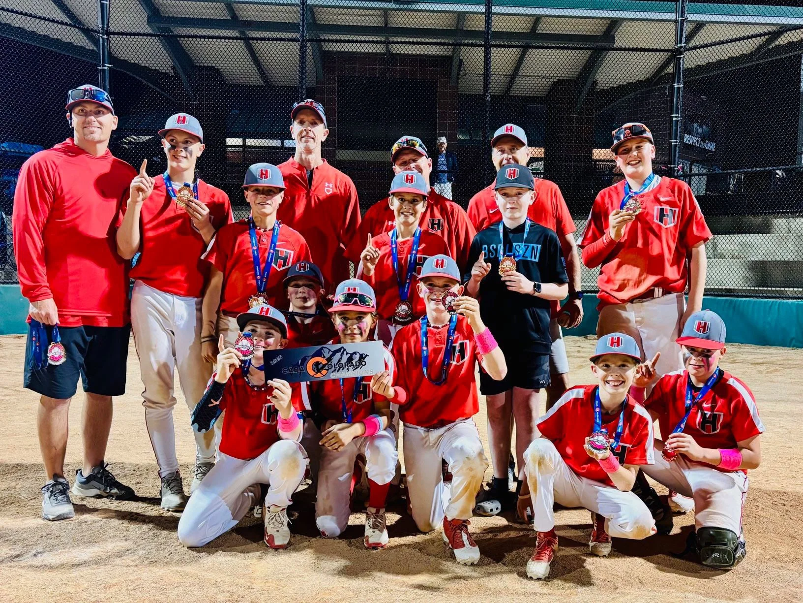 Competitive Baseball Tips for Balancing Family Time