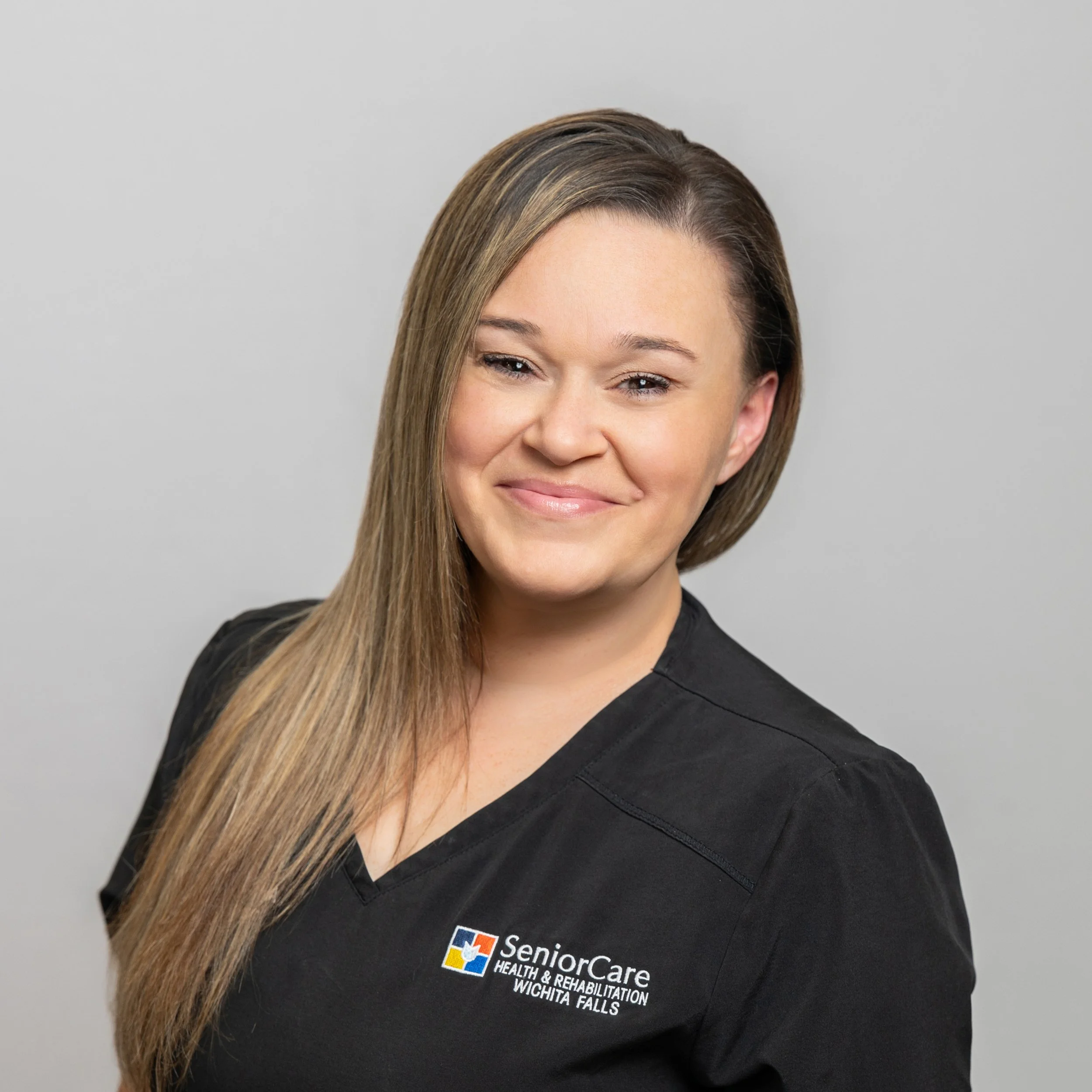 Jennifer Maples Headshot