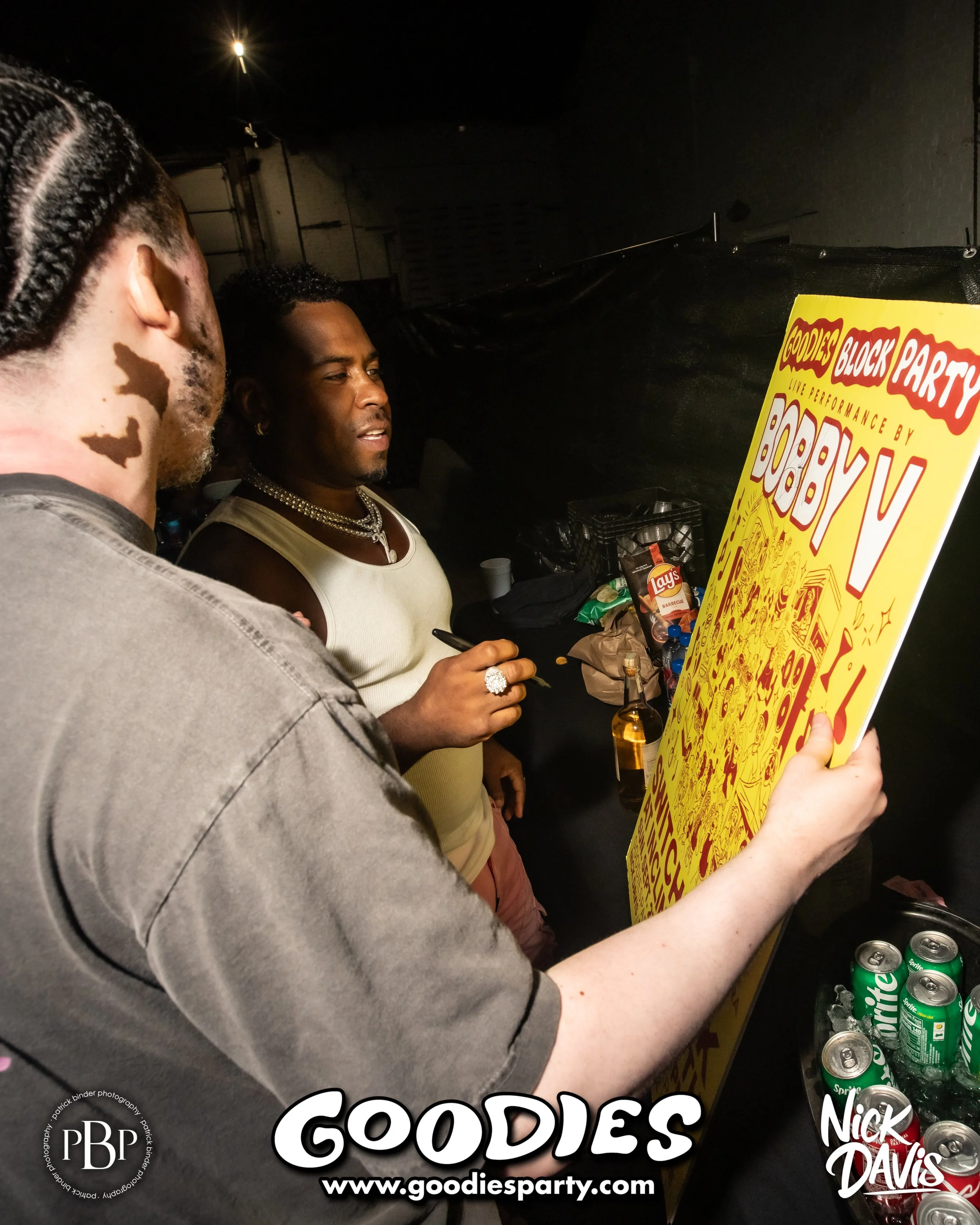 260927-Goodies-Bobby V-4774.jpg