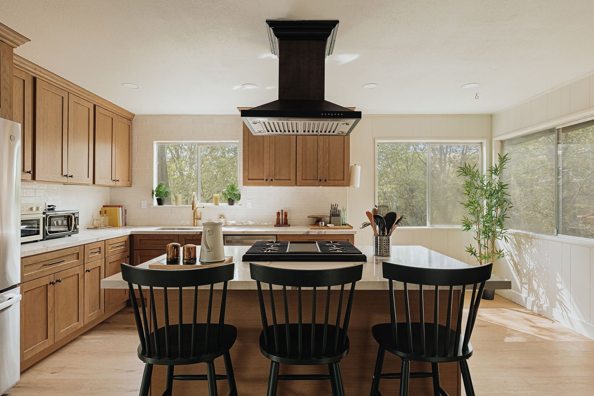 Gianna_Christina_Photo_Golden_Rule_Ln_Lake_Arrowhead_Airbnb--51.jpg