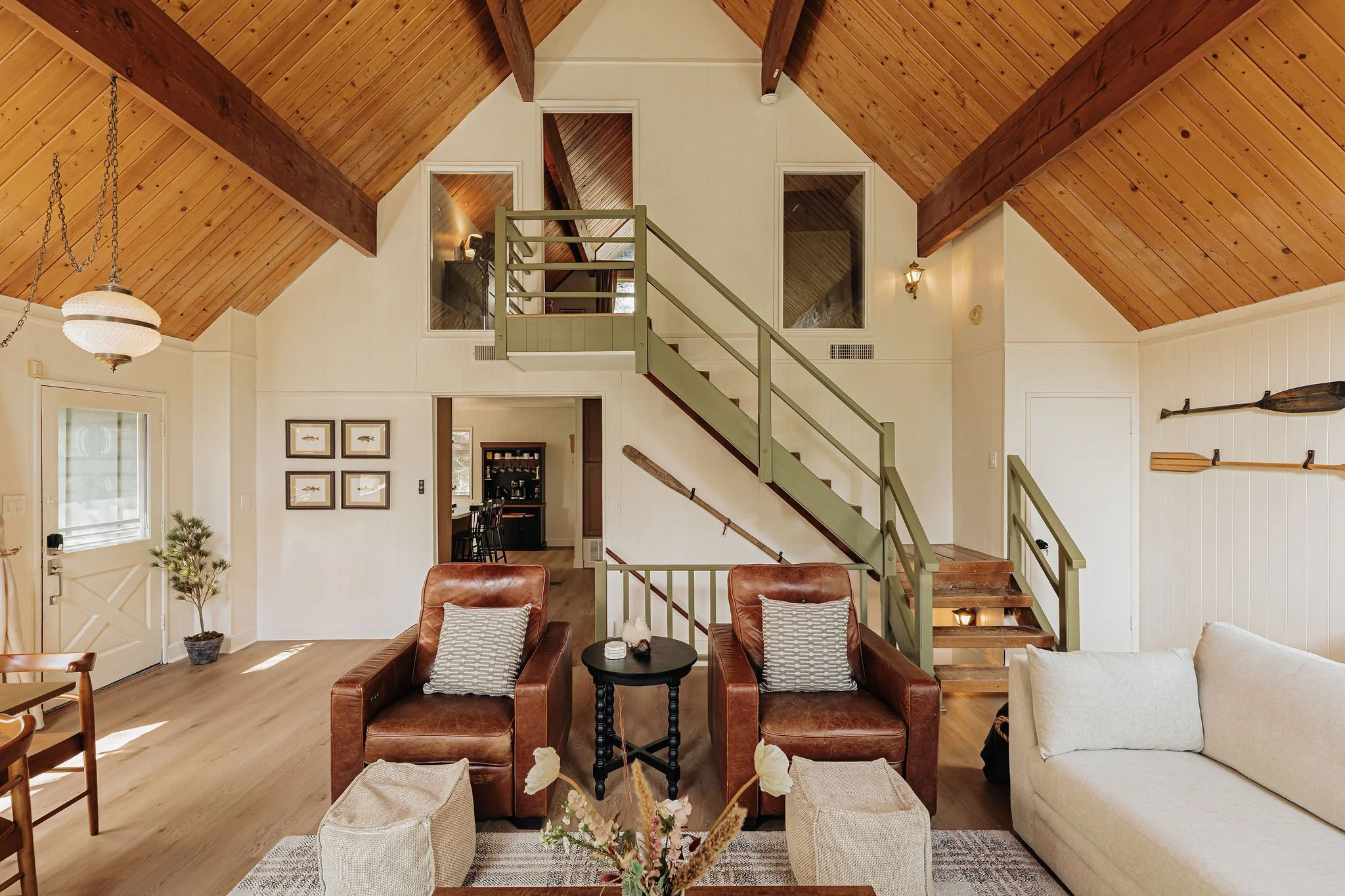 Gianna_Christina_Photo_Golden_Rule_Ln_Lake_Arrowhead_Airbnb--44.jpg