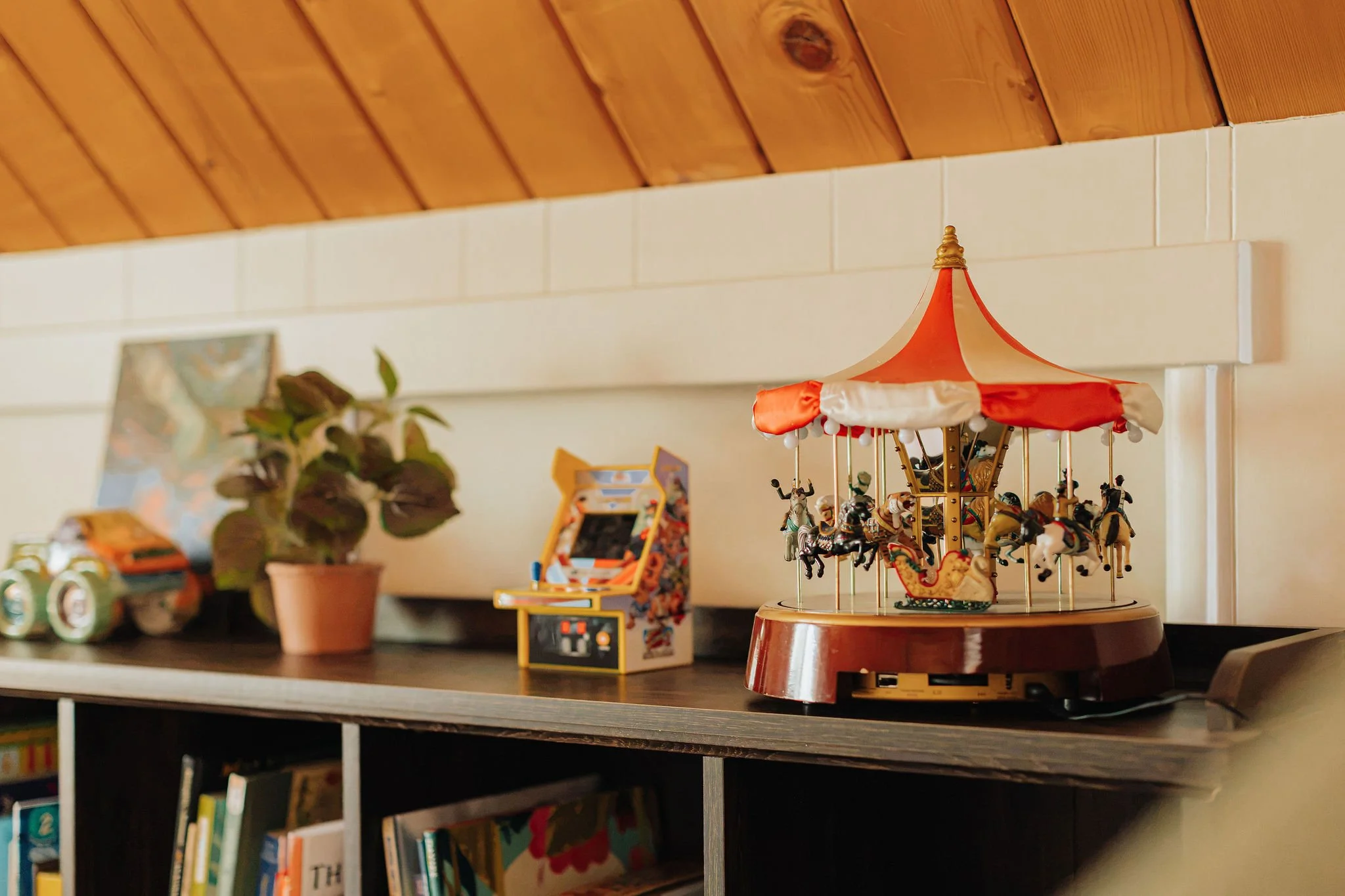 Gianna_Christina_Photo_Golden_Rule_Ln_Lake_Arrowhead_Airbnb-4330-2.jpg