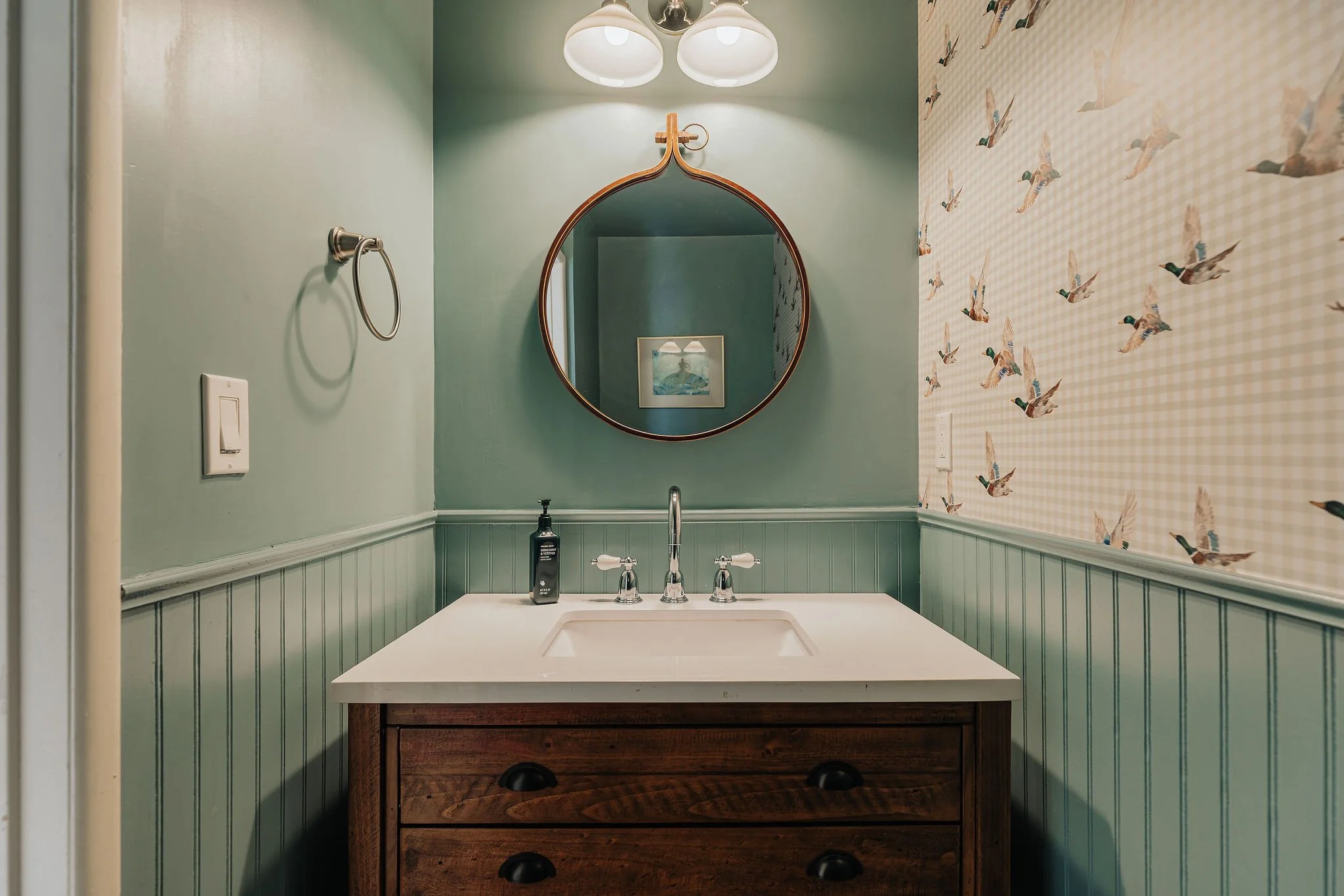 Gianna_Christina_Photo_Golden_Rule_Ln_Lake_Arrowhead_Airbnb--57.jpg