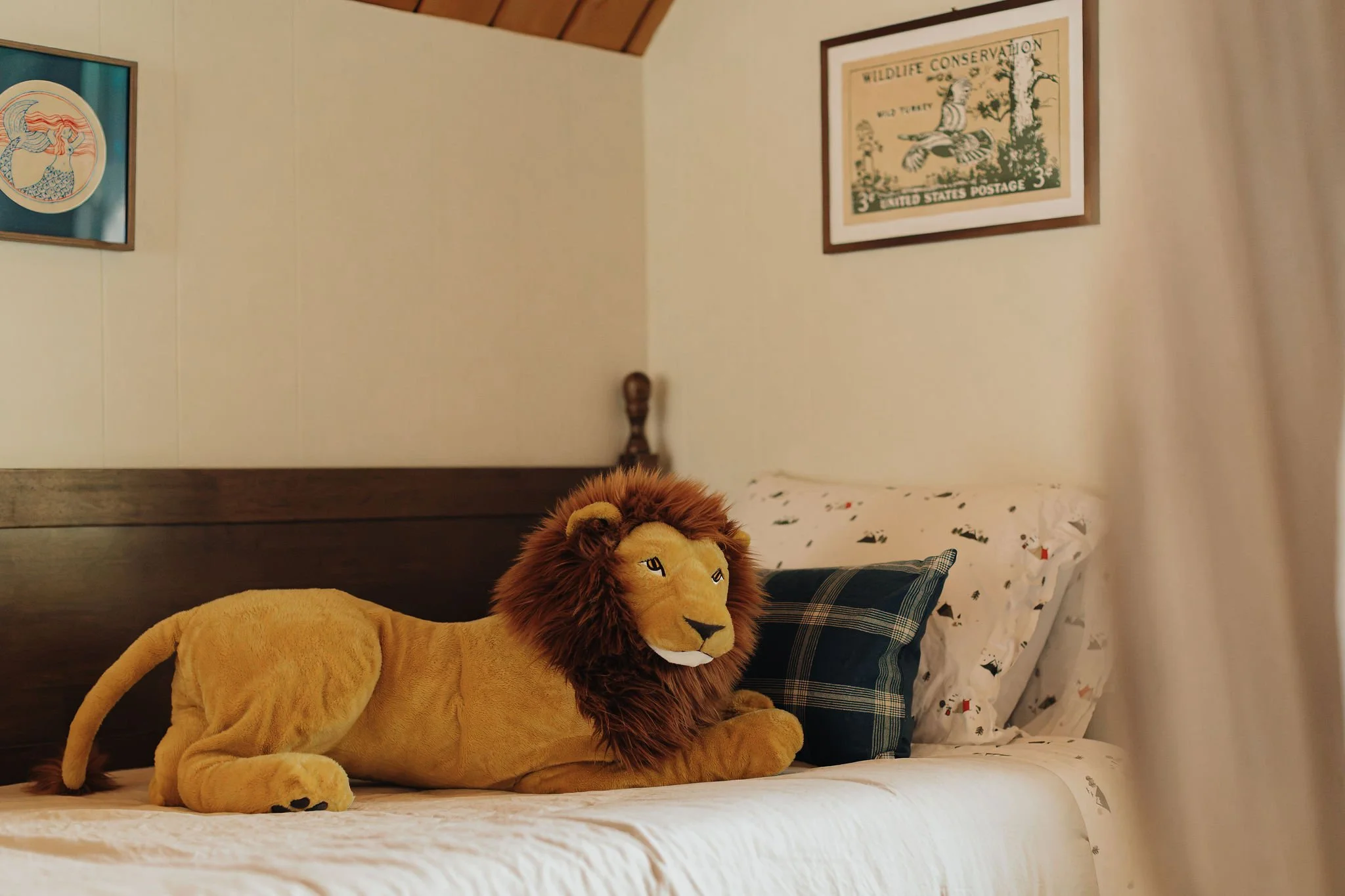 Gianna_Christina_Photo_Golden_Rule_Ln_Lake_Arrowhead_Airbnb-4334-2.jpg