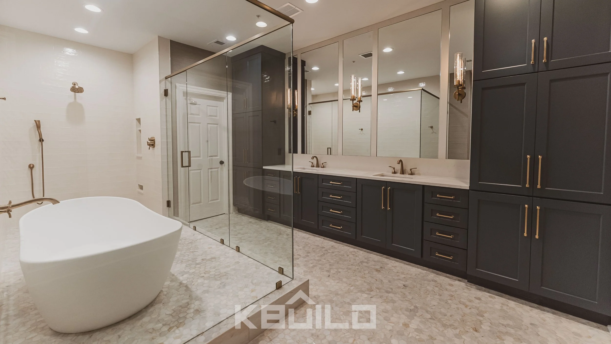 Luxury Materials for High-End Bathrooms