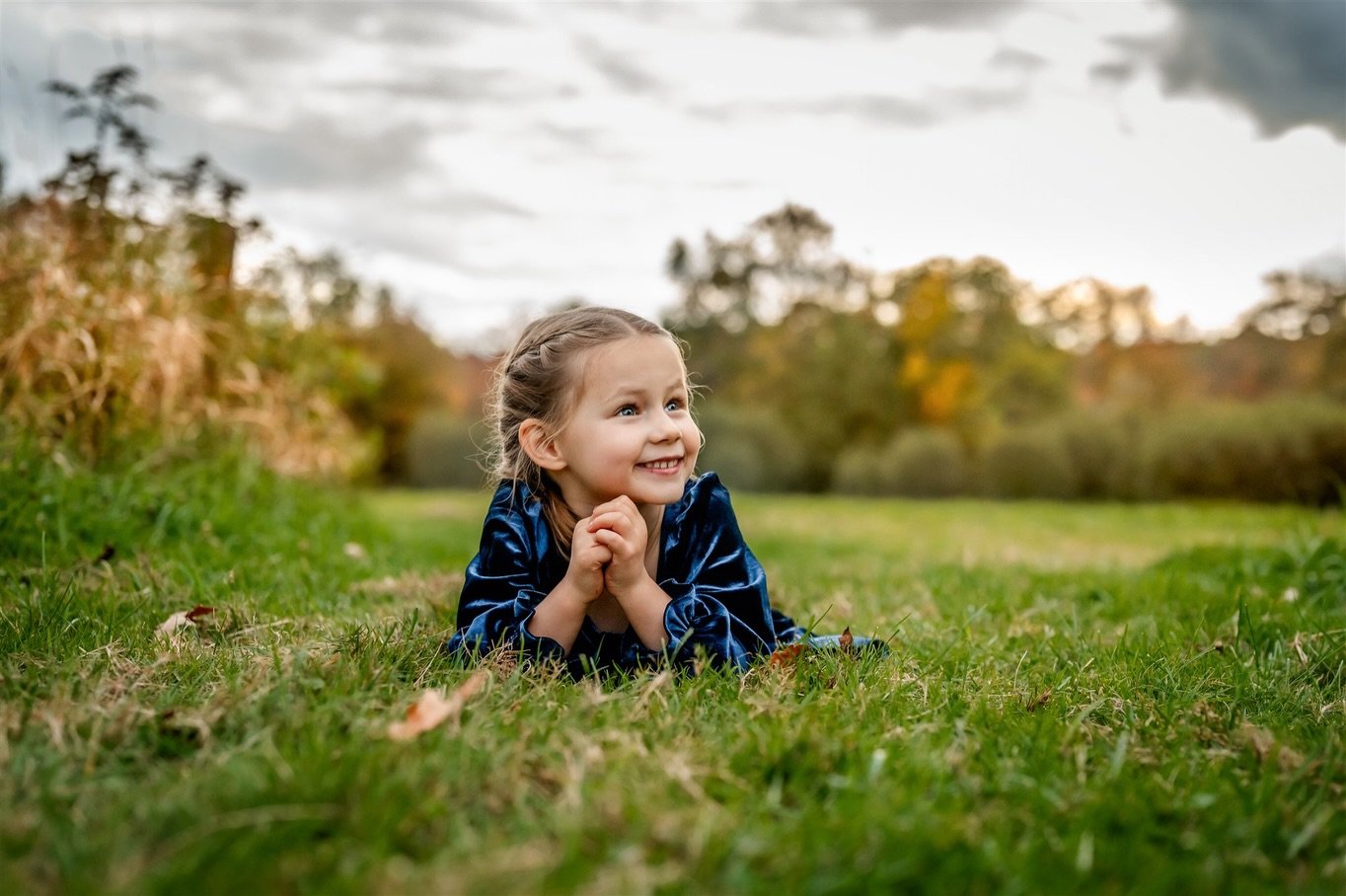 Ok. This fall was insane. I don&rsquo;t even know how to explain it. I am &lsquo;le tired&rsquo; but I am also incredibly grateful to every single family that filled my calendar - you are the real mvps. Thank you for letting me capture the little dai