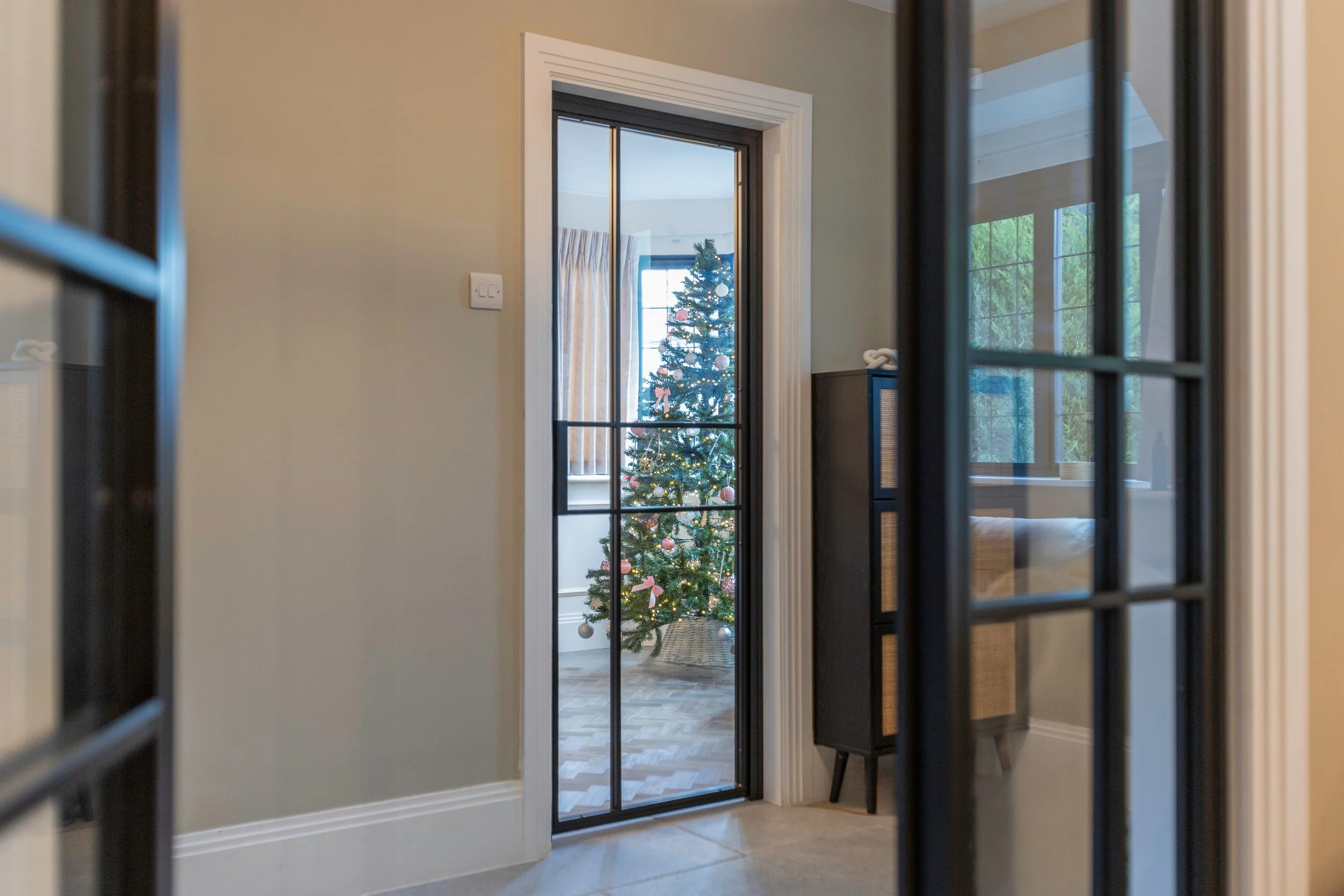 How Steel Internal Doors Shape the Perfect Christmas Home: Light, Flow &amp; Festive Living