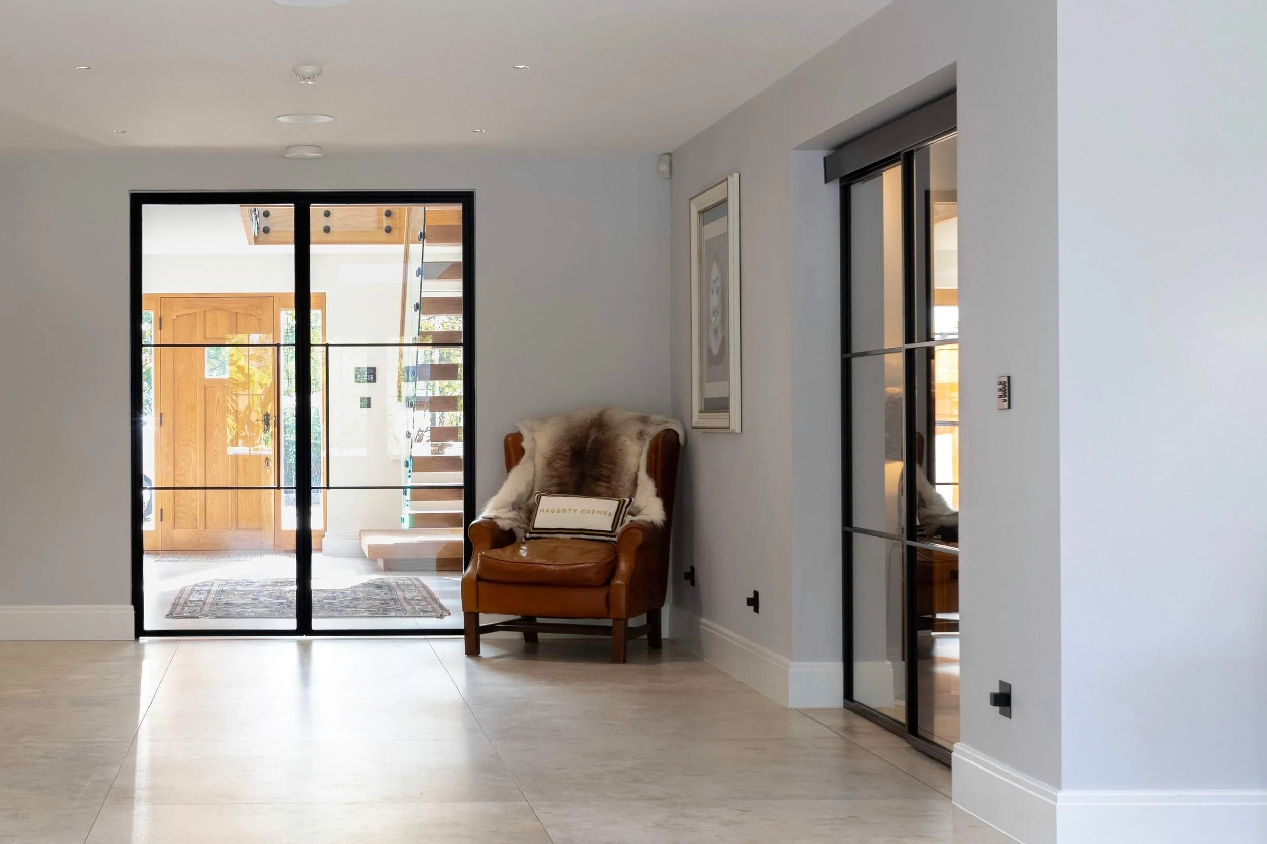 Sliding or Hinged Steel Internal Doors: How to Choose the Right Configuration