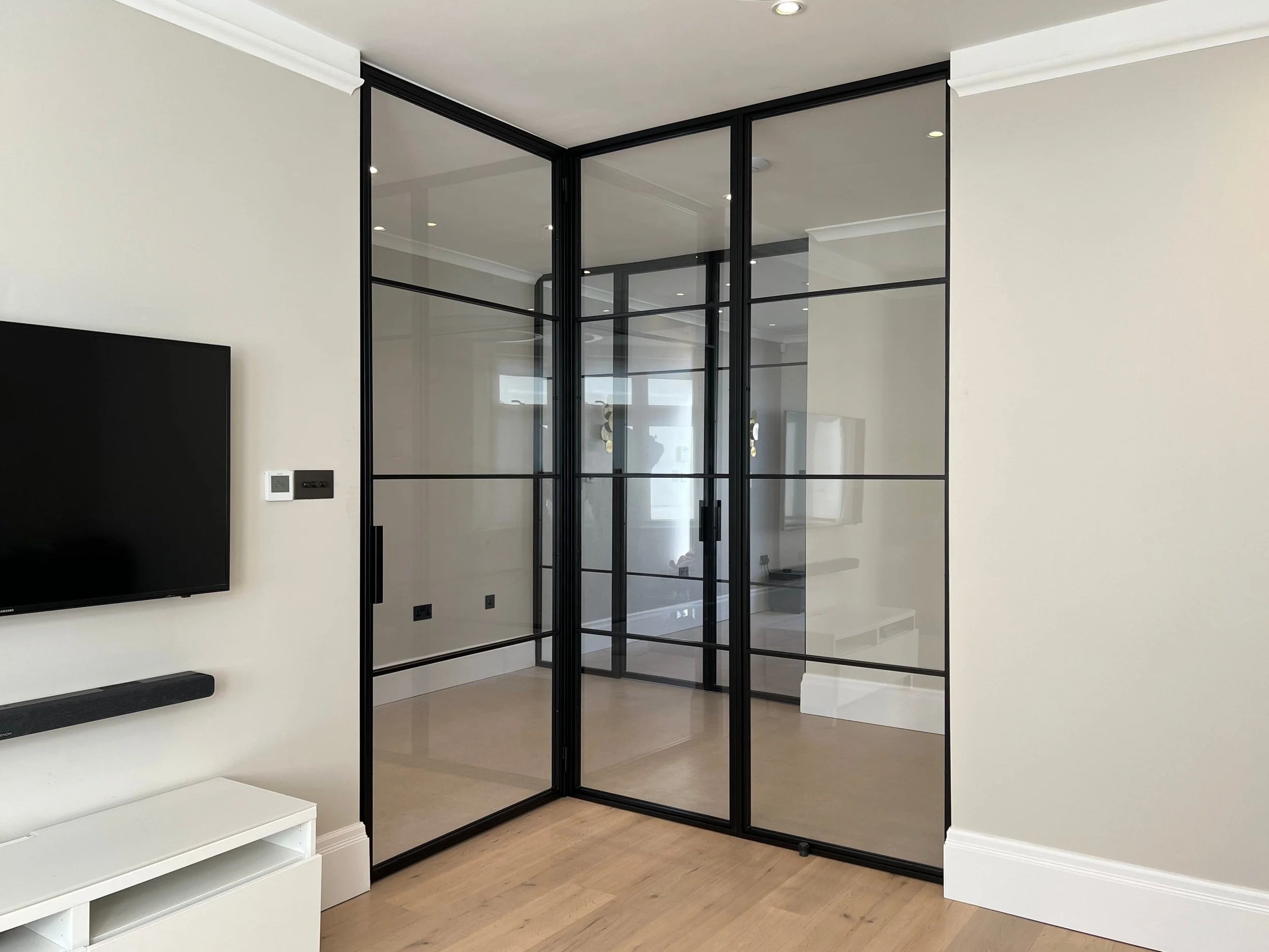 Broken-Plan Living: How Steel Doors and Screens Are Redefining the Modern Home