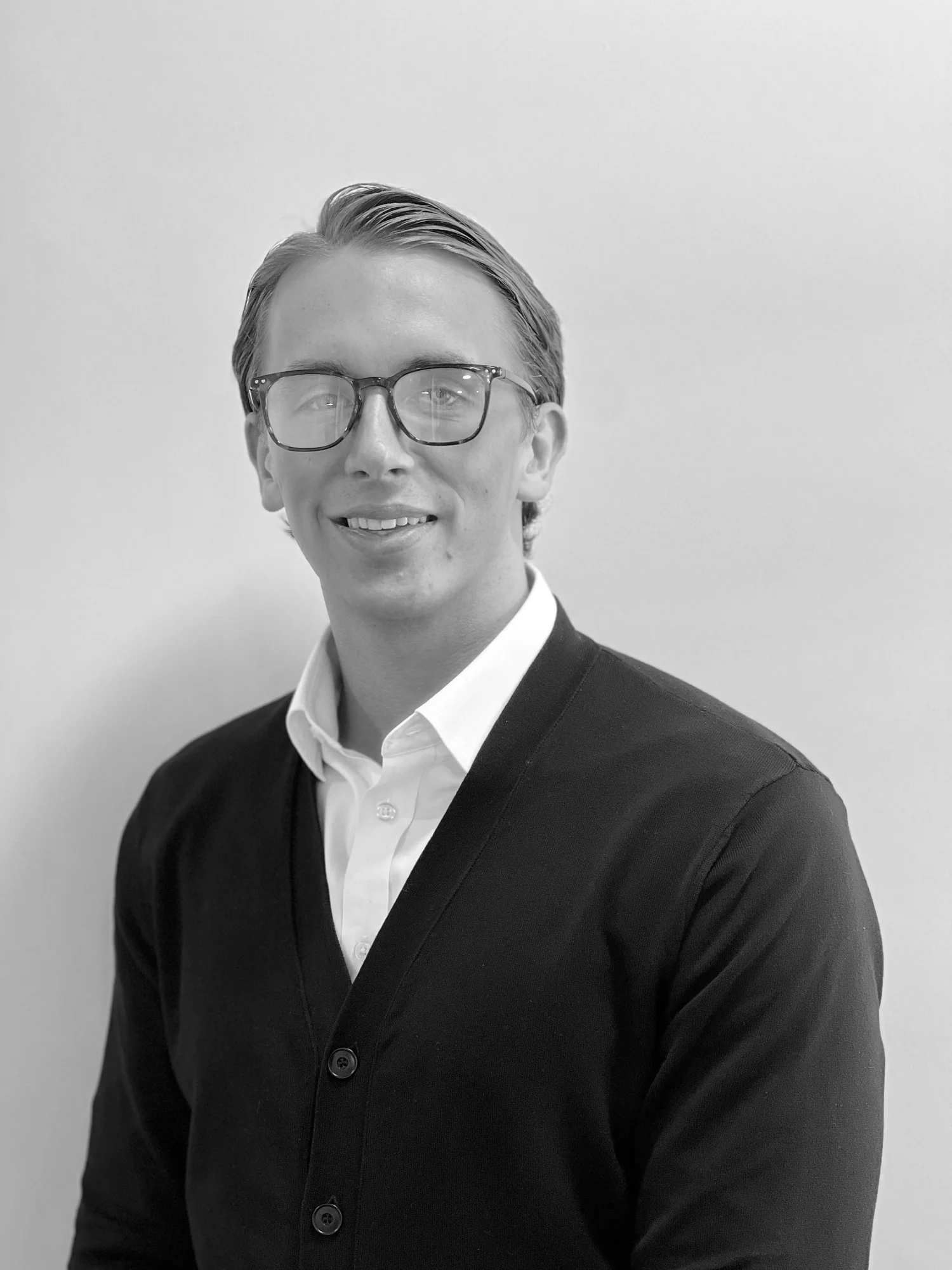 Our Team Joshua James Ltd — Joshua James Ltd Contemporary Glass