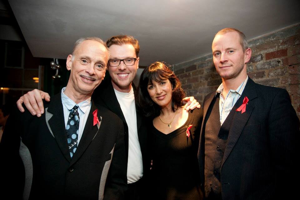 We're taking a trip down memory lane... all the way back to 2010 and one of the very first salons! Featuring Polly Samson, John Waters and Jonny Woo. Oh how young we all look, and of course as fabulous as ever...
.
.
.
#pollysamson #damianbarr #litsa