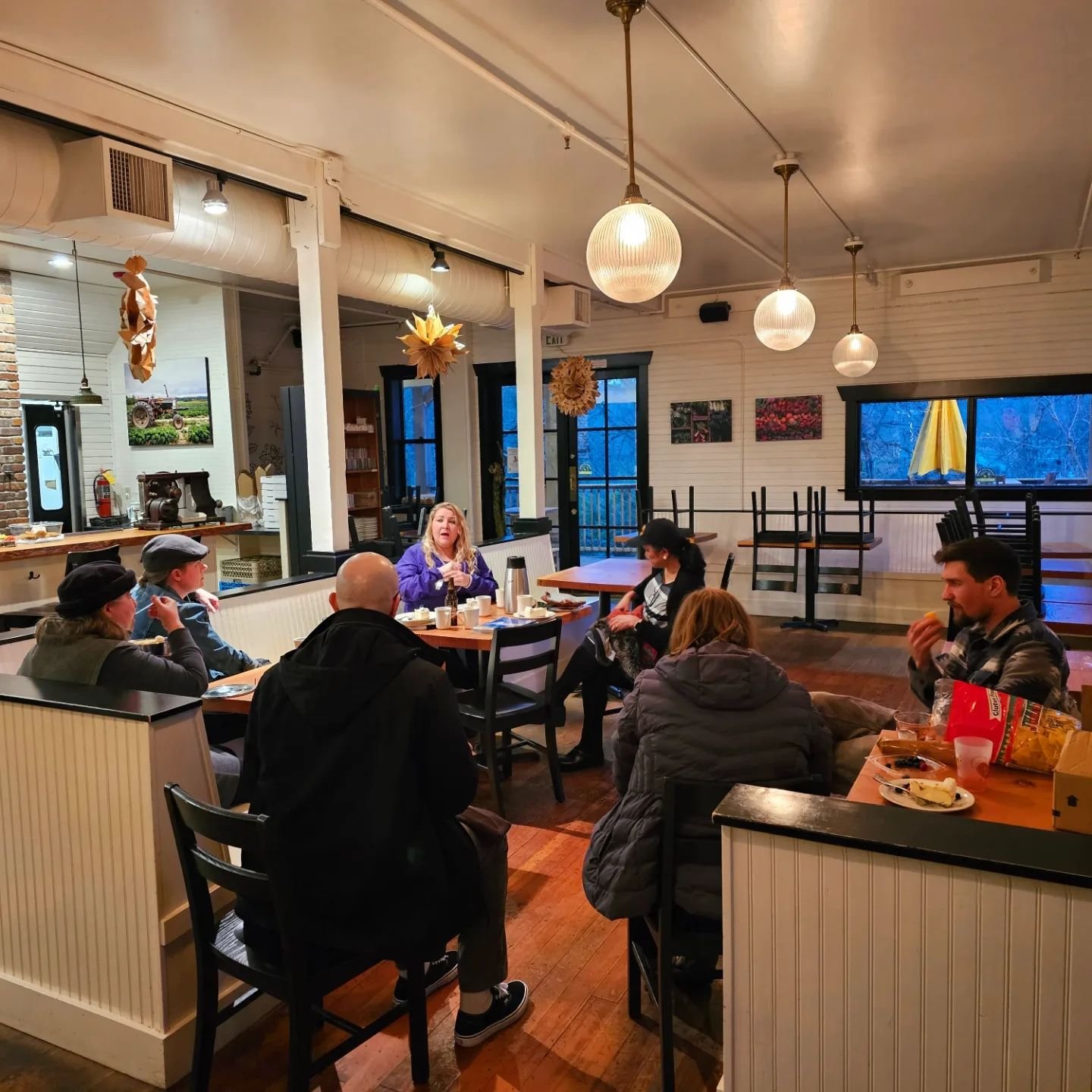 Amanda Wolfe at the sustainable home club.jpg