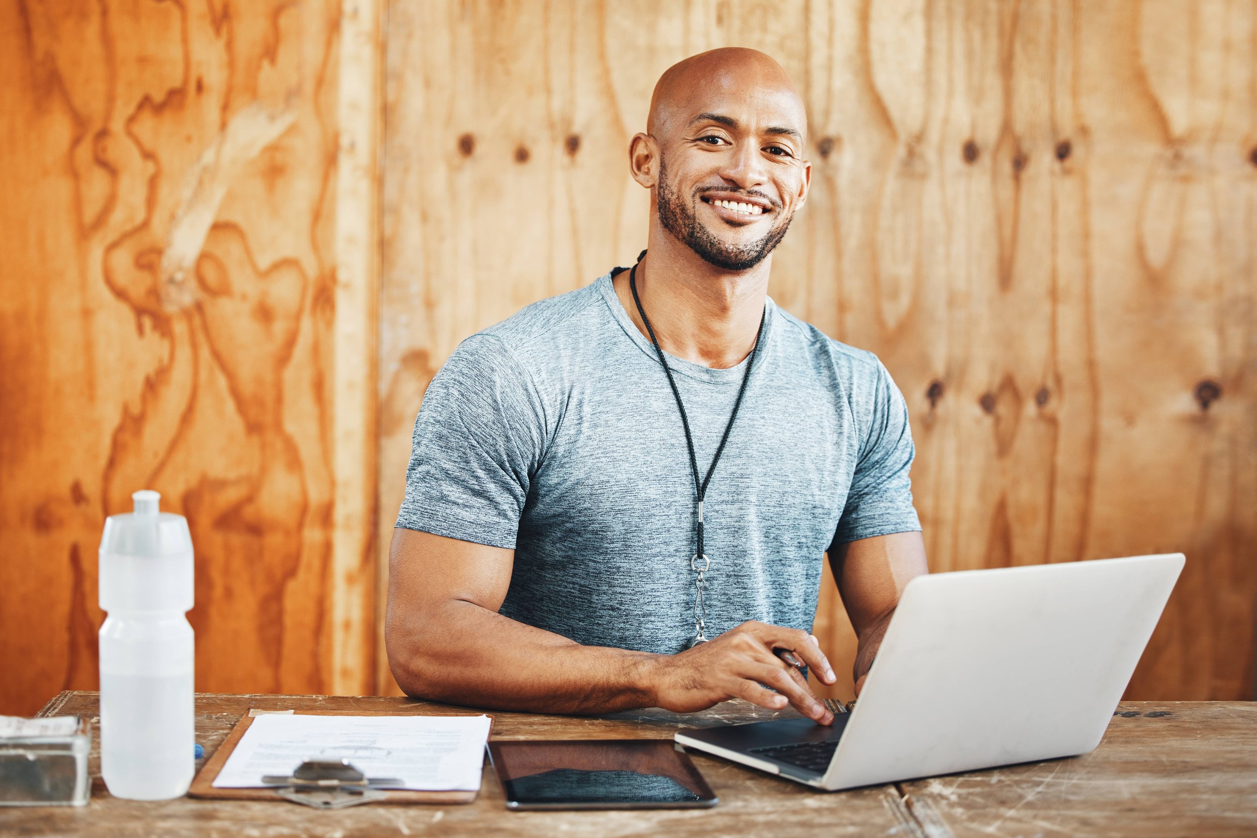 Fundraising coaches guiding teams through a virtual campaign