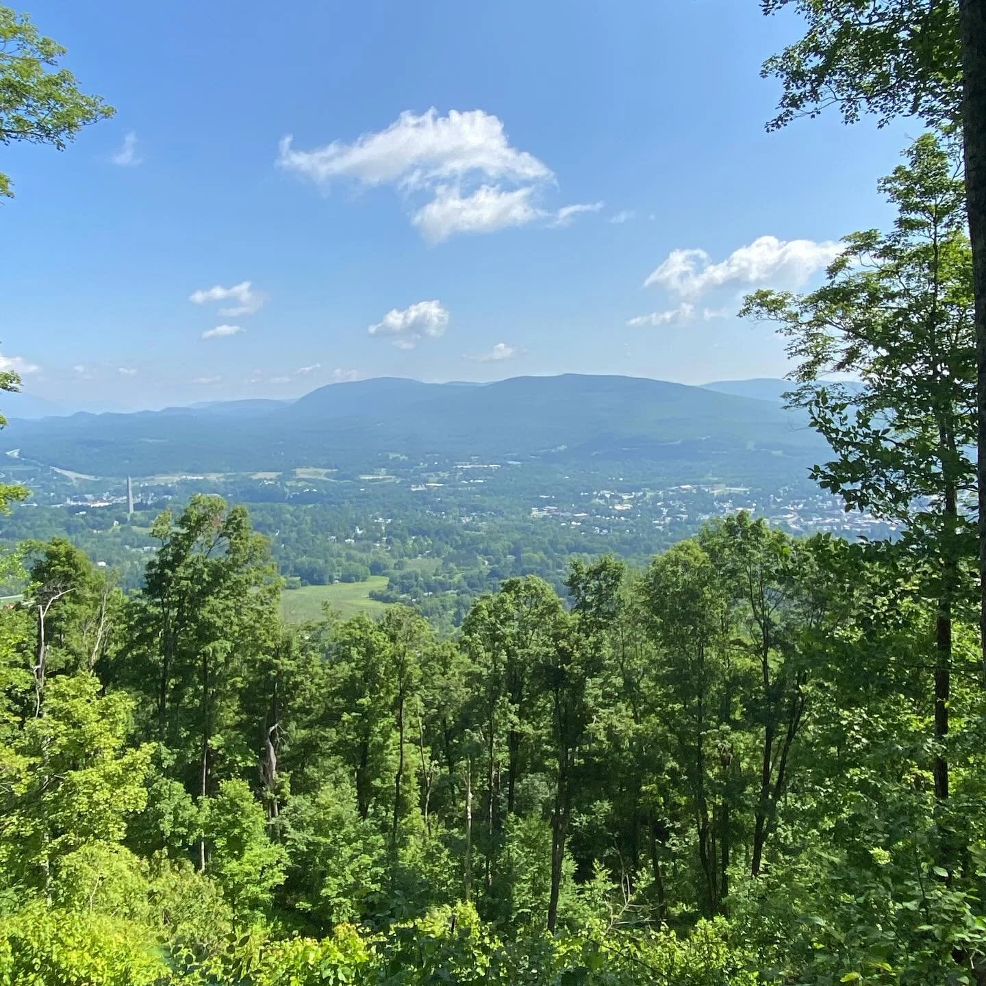Lookout over Bennington from the BATS trail #bennington #vermontbyvermonters #vermont #tonyconnerart #tonyconner