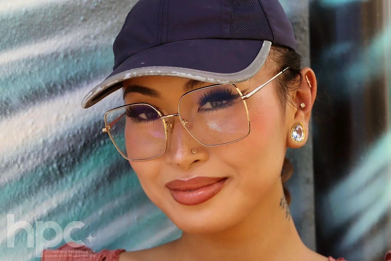 She&rsquo;s a gold gal and who could resist! We adore the confidence and glamour our stunning client brings, from her frames to ear setup she&rsquo;s got it all figured out 🙂&zwj;&harr;️✨