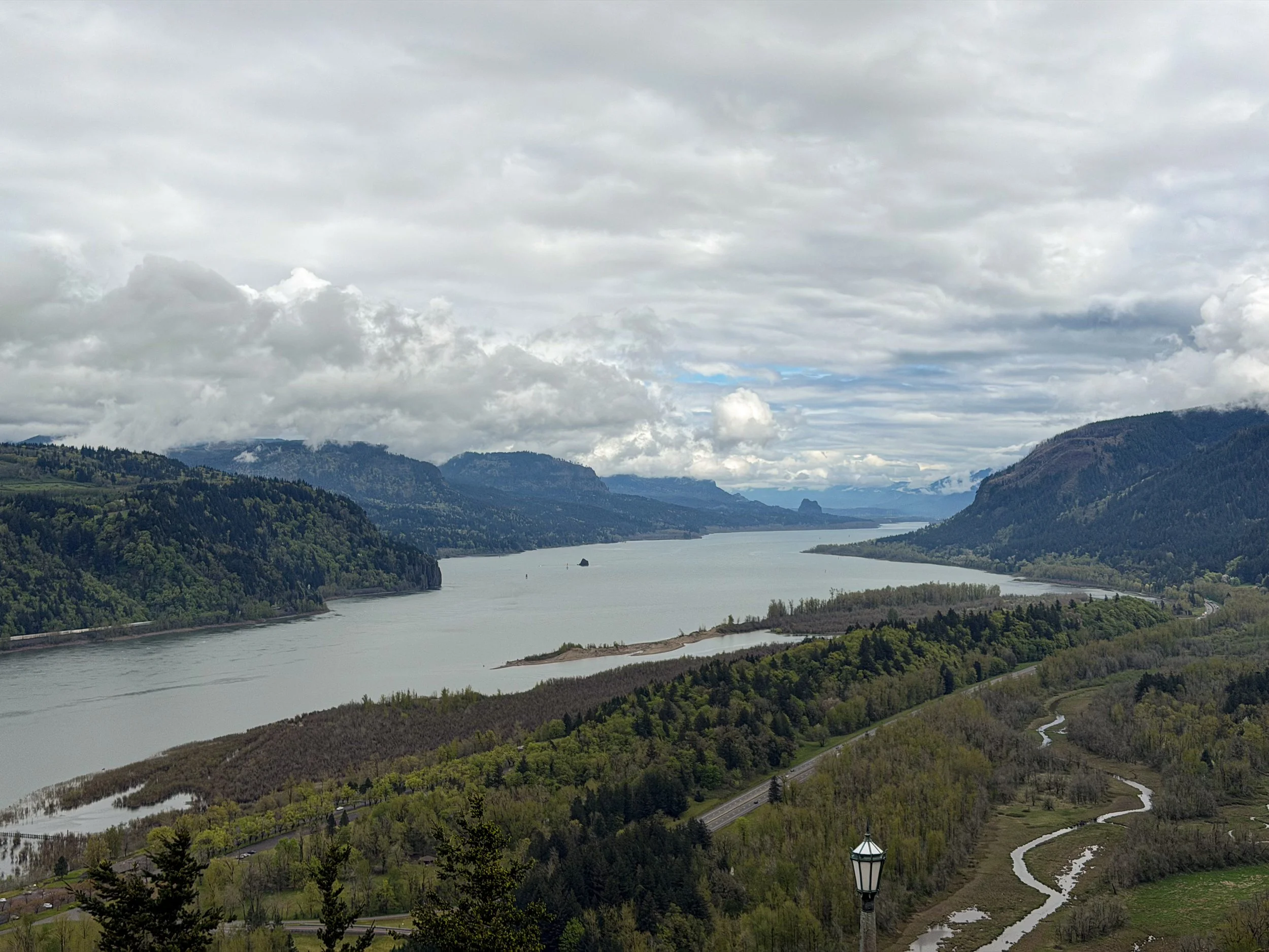 View of the Columbia Gorge from th Vista House