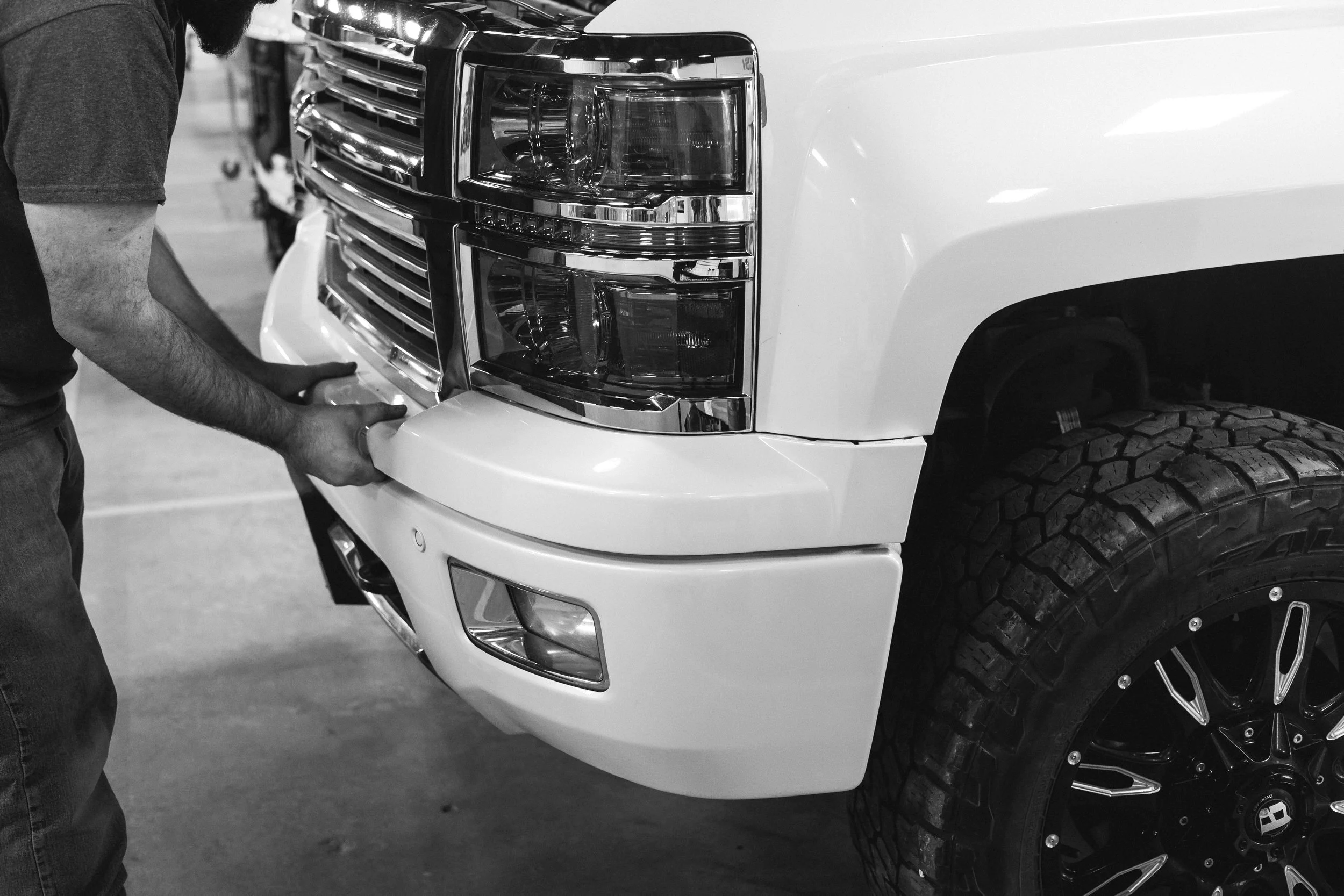 Best Body Shop repair shop photo 2
