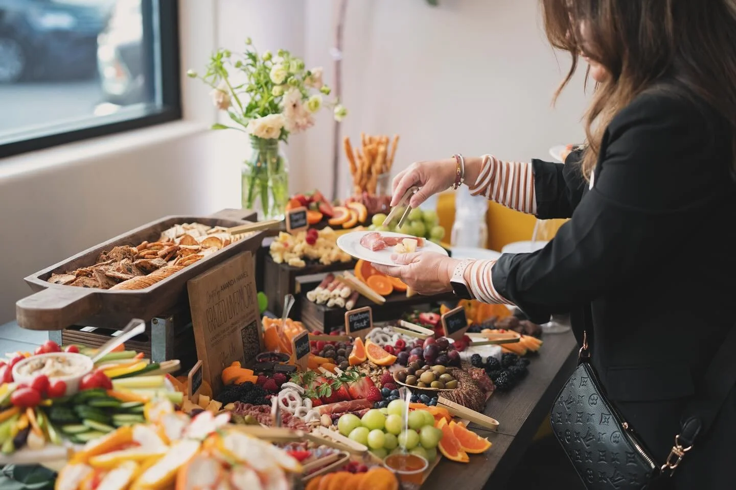 Laughs, Drinks, and Local Businesses 🍷

I had such a great time shooting these photos for the first Women2Women Event put on by @buywithbarbara . It was inspiring to see the variety of businesses owned and operated by Livermore-local women! 

Visit 