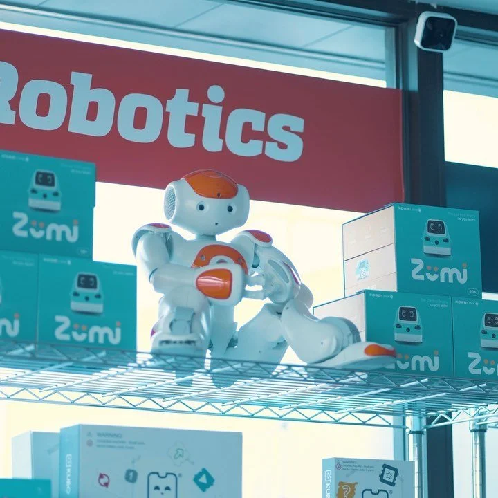Some freelance work I recently did for @stemfinity &amp; @stemforged promoting their gaming PC&rsquo;s and video game building softwares for kids K-12. This was an awesome project to work on and I am really happy with these results🎥