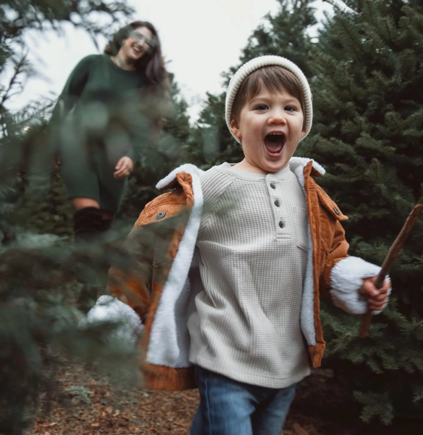 December calls for Christmas Card photos at the tree farm 🎄

Huge thanks to @brittani_91 for trusting me to capture these timeless moments 📸