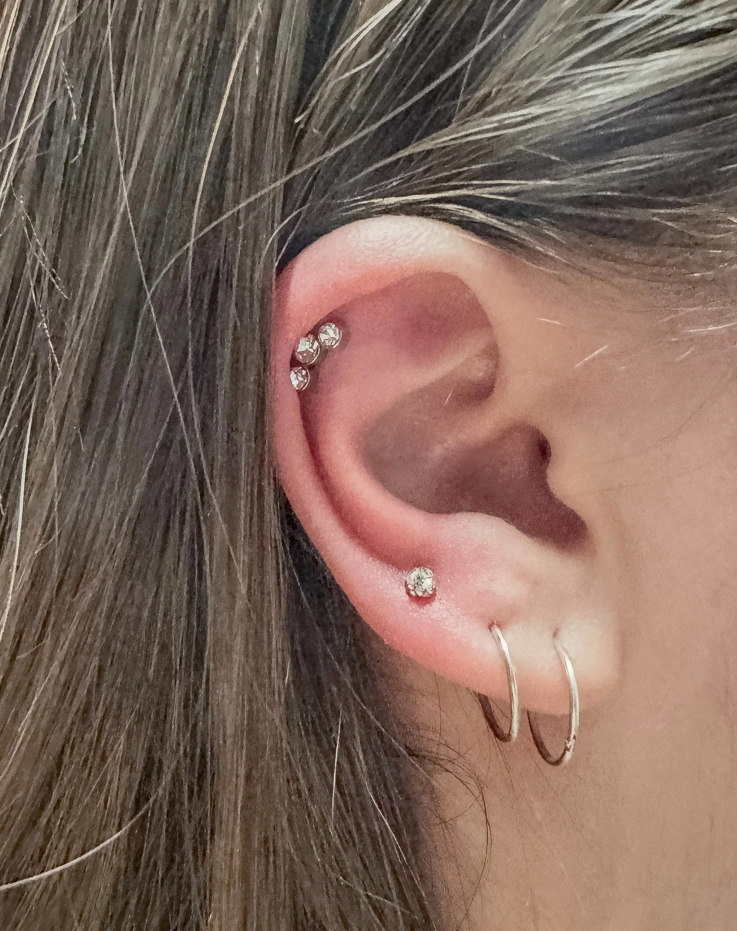 [PIERCING] Helix&amp;3rd lobe Piercings
Walk-in &amp; Appointment welcome✨ @lazybones_piercing
-
✔️booking: lazybonestattoo.com
✔️DM welcome
📱780-566-0038
📧lazybones0926@gmail.com
(Closed on Wed&amp;Thur)
#edmontonpiercing#yegpiercing#whyteavepier
