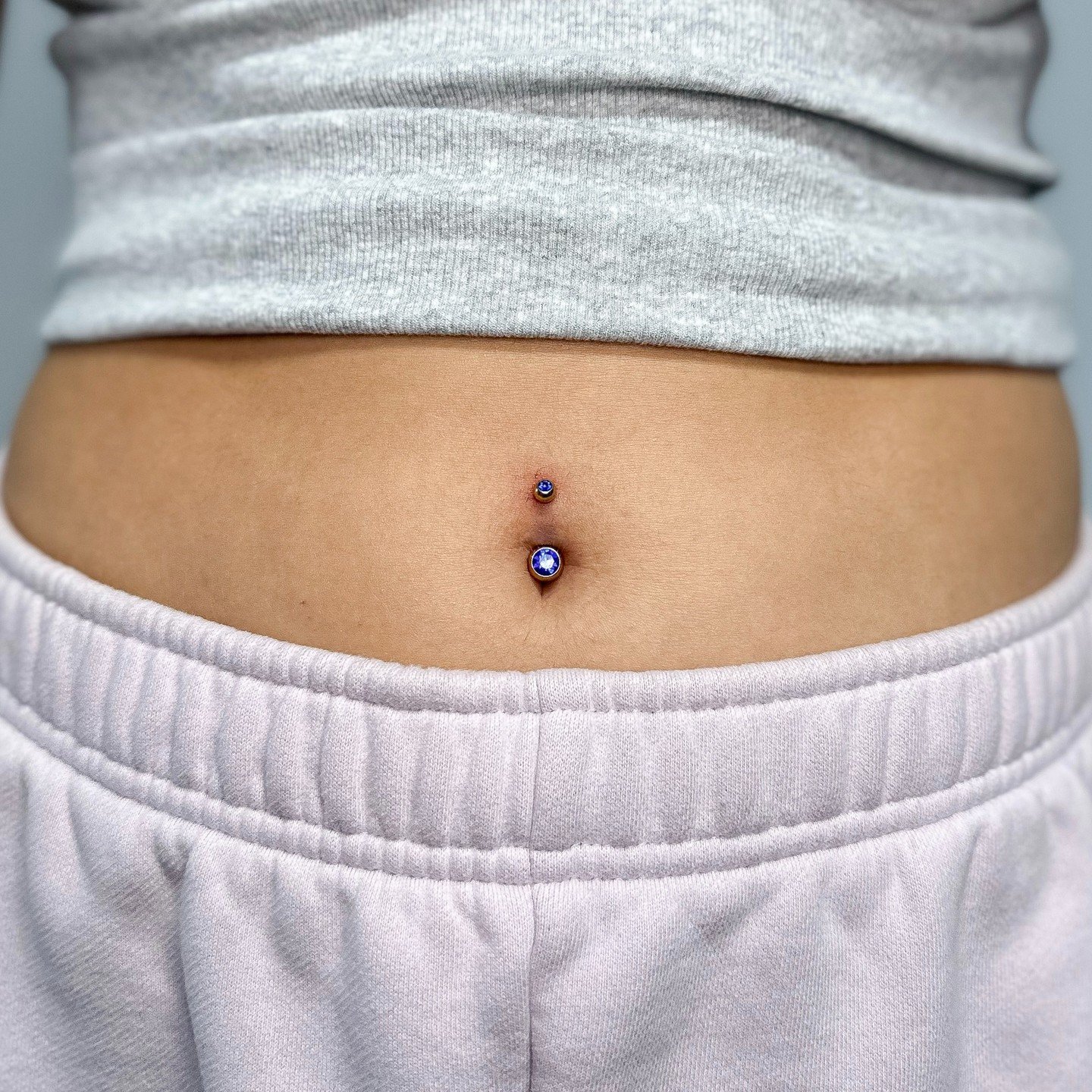 [PIERCING] Navel Piercings

Walk-in &amp; Appointment welcome ✨
@lazybones_piercing
-
✔️booking: lazybonestattoo.com
✔️DM welcome
📱780-566-0038
📧lazybones0926@gmail.com
(Closed on Wed&amp;Thur)
-
-
#edmontonpiercing#yegpiercing#whyteavepiercing#pie