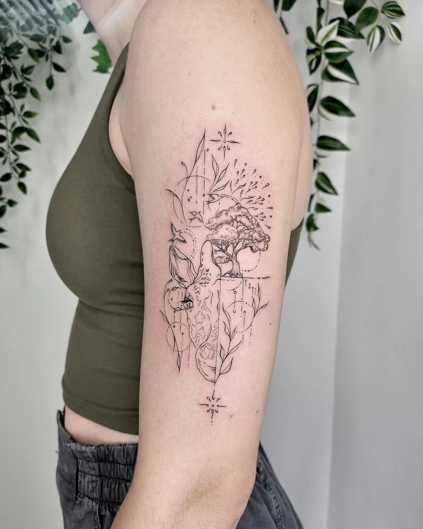 🦒🌳🕊️▫️▪️OWEN ▪️▫️
@tattooer_owen

Thank you Heather 🥰
-
✔️DM welcome
🖤 lazybonestattoo.com for booking