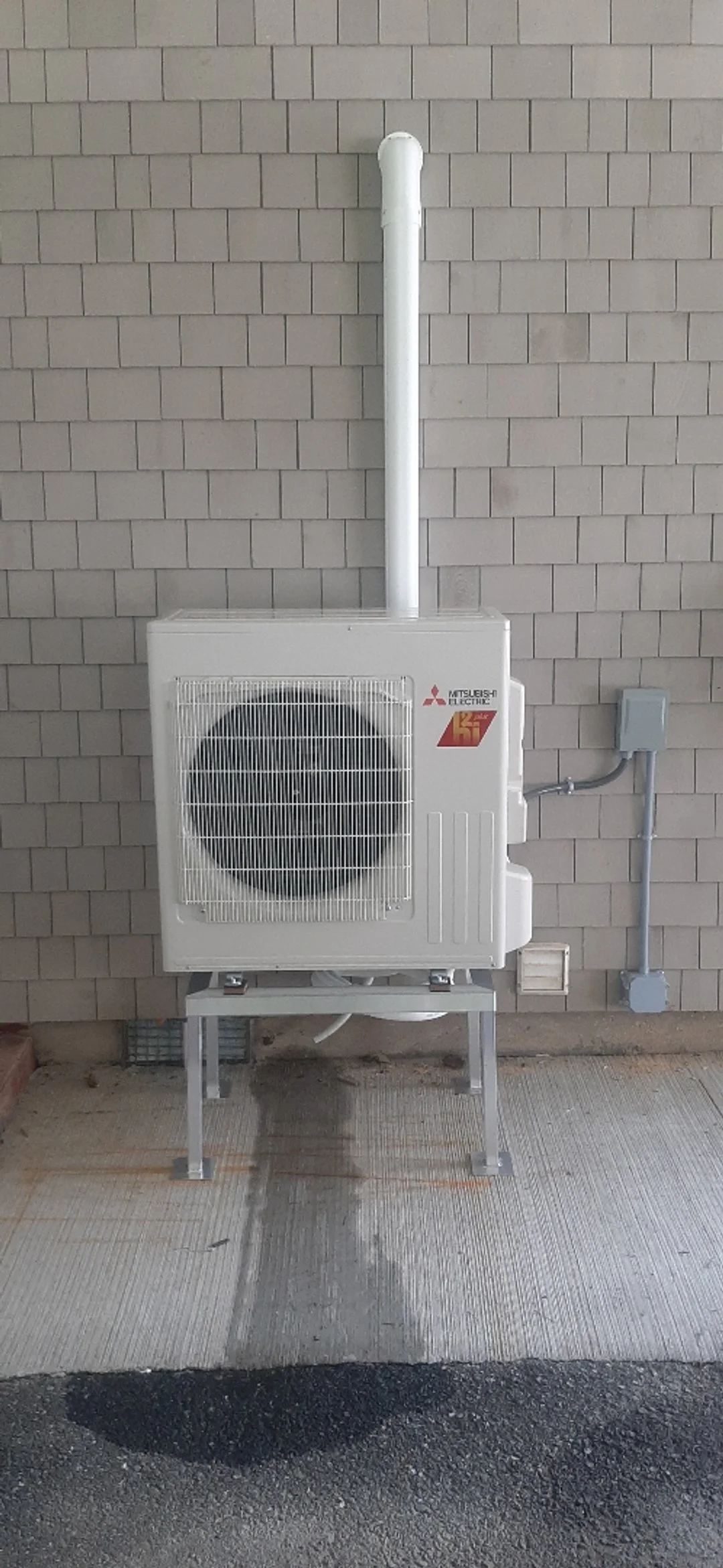 Mitsubishi hyper heat ductless heat pump installation coldbrook nova scotia