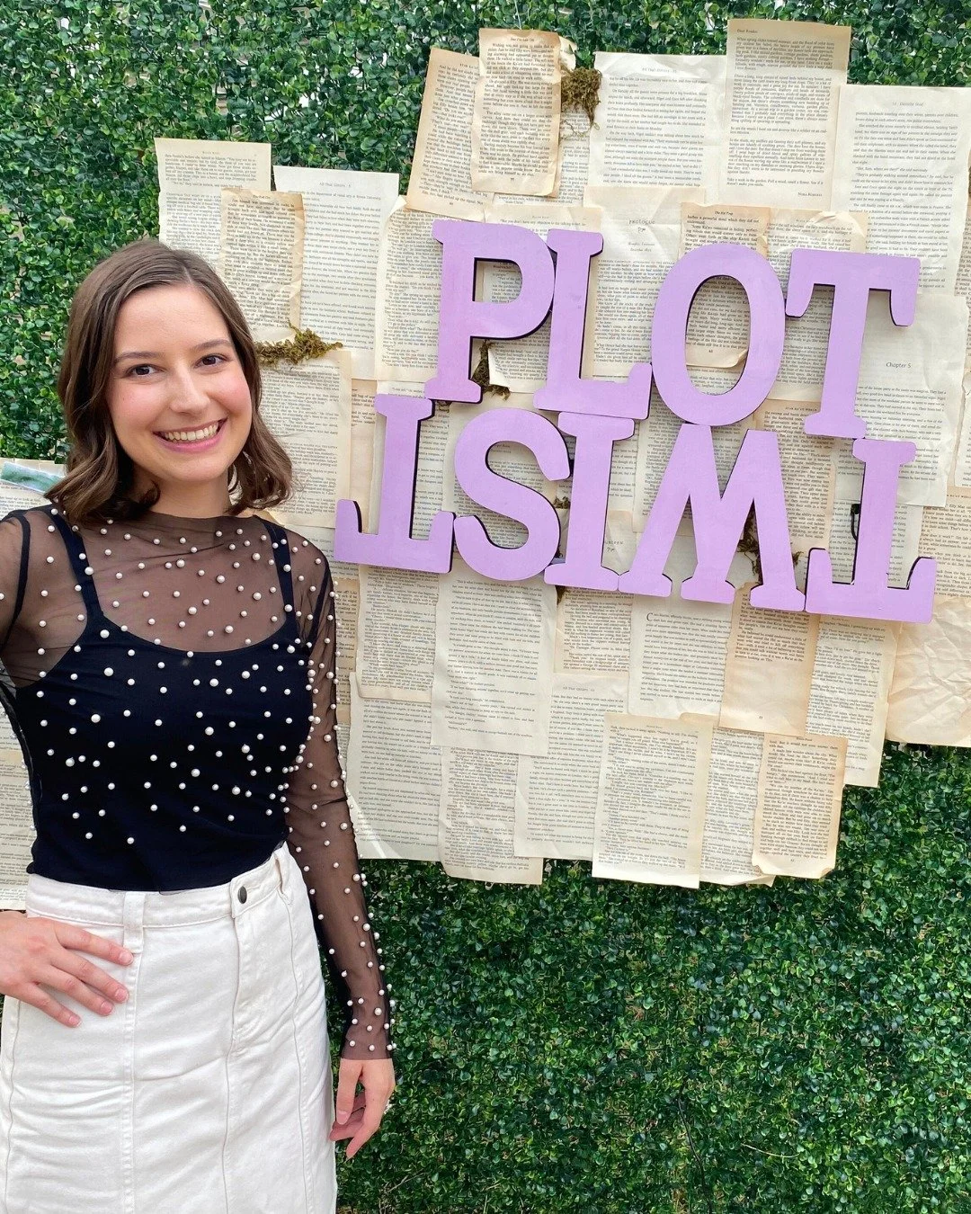 I am speechless after the amazing turnout at the Plot Twist 21+ Book Fair on Sunday! I didn't know what to expect&mdash;but all of you fabulous readers showed up, and for the first time ever, I SOLD OUT of my paperbacks! 😱 I couldn't have done this 