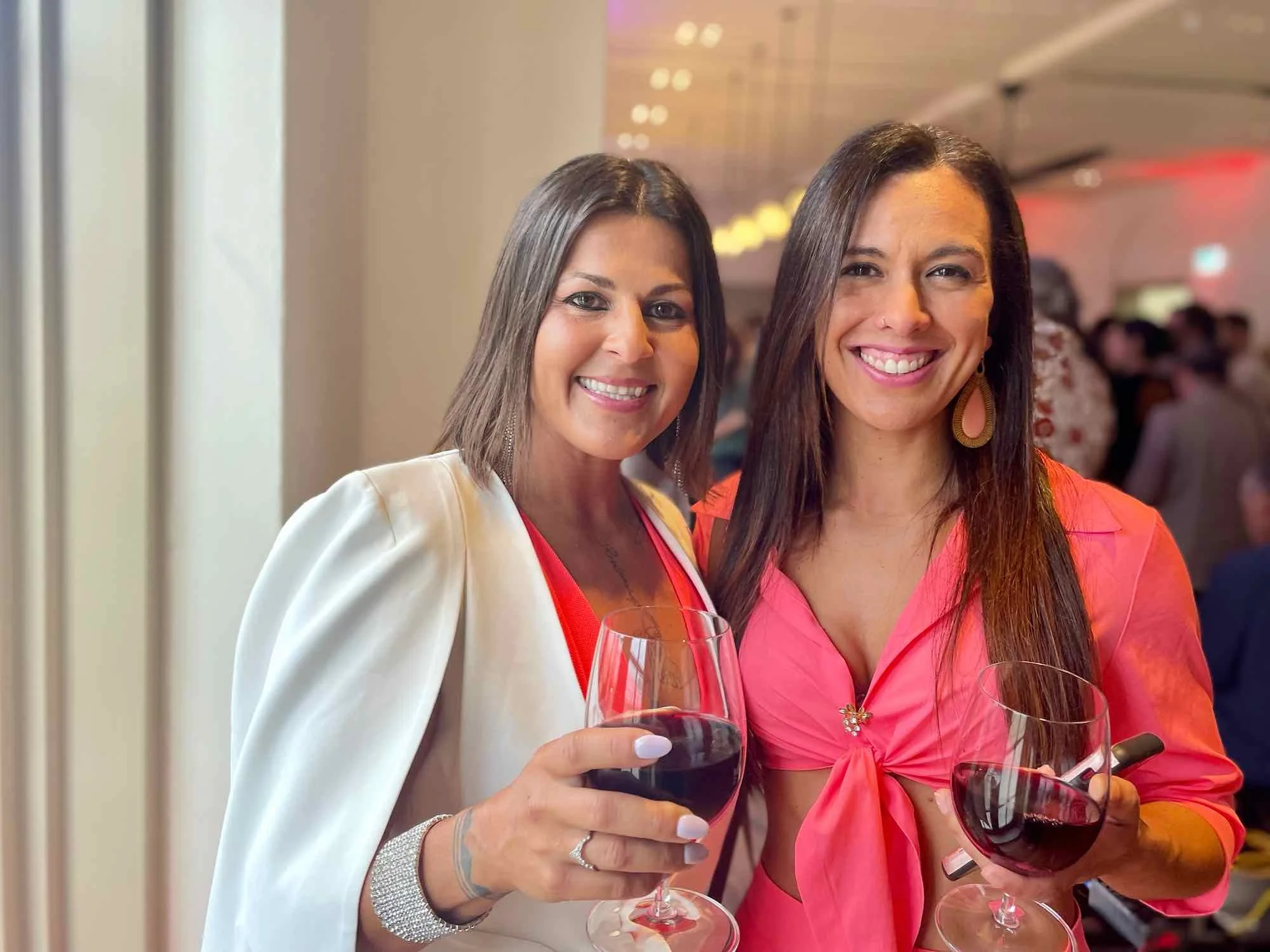 Daniella Vasconcellos da Silva and Ana Lopes