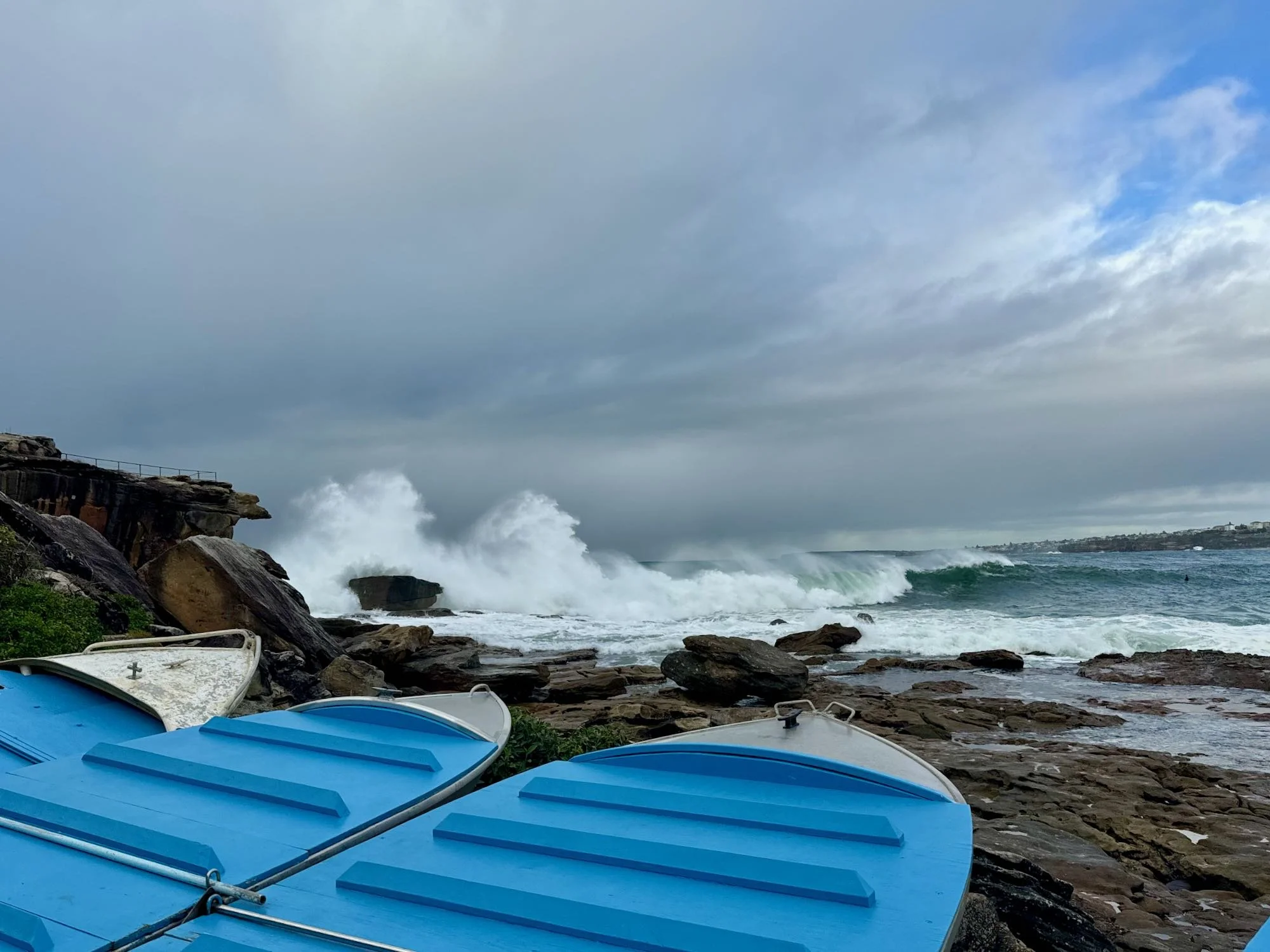 Big Swell at Big Rock