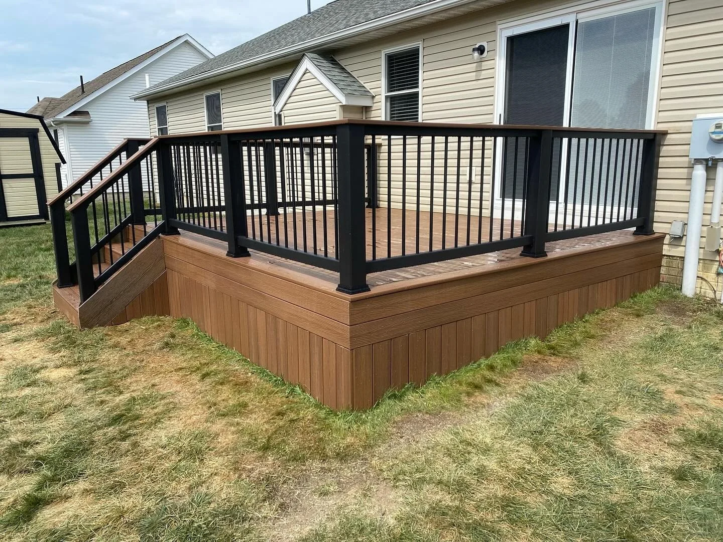 Enhanced this outdoor space with composite decking and railing.
@fiberondecking 
@trexcompany 

#decksofinstagram #deck #compositedecking