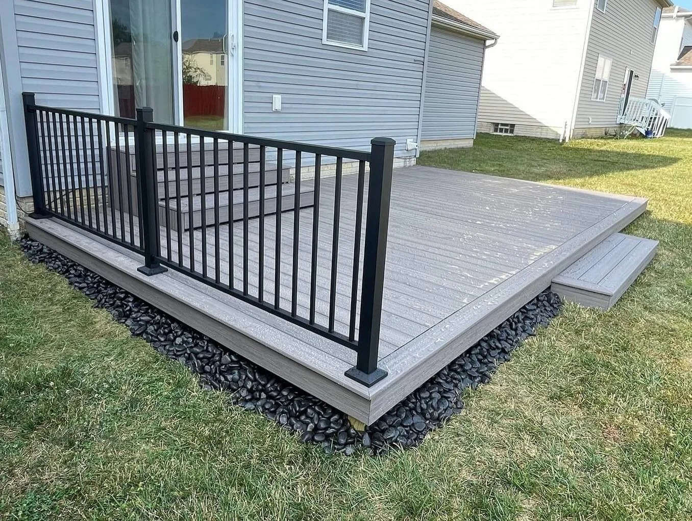 Kept it clean and simple with this deck addition!
