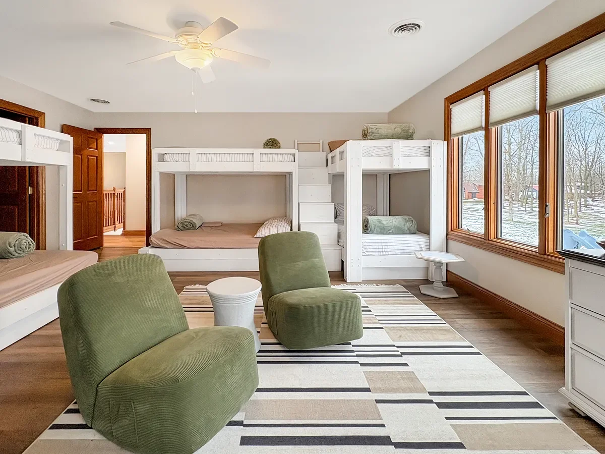 Ohio Vacation Rental Giant Bunkroom 