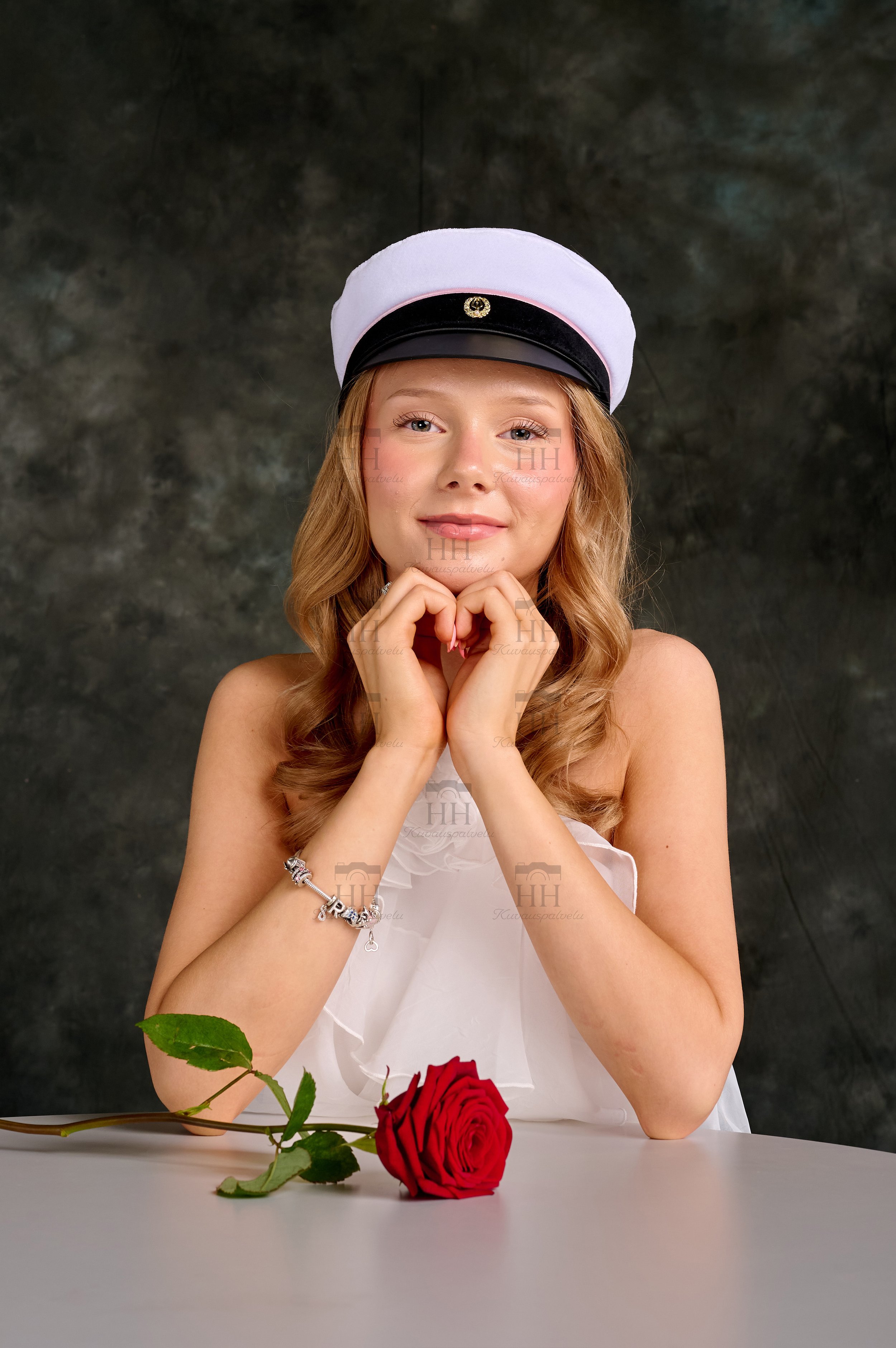 YOKUVA_HH1_8390.jpg