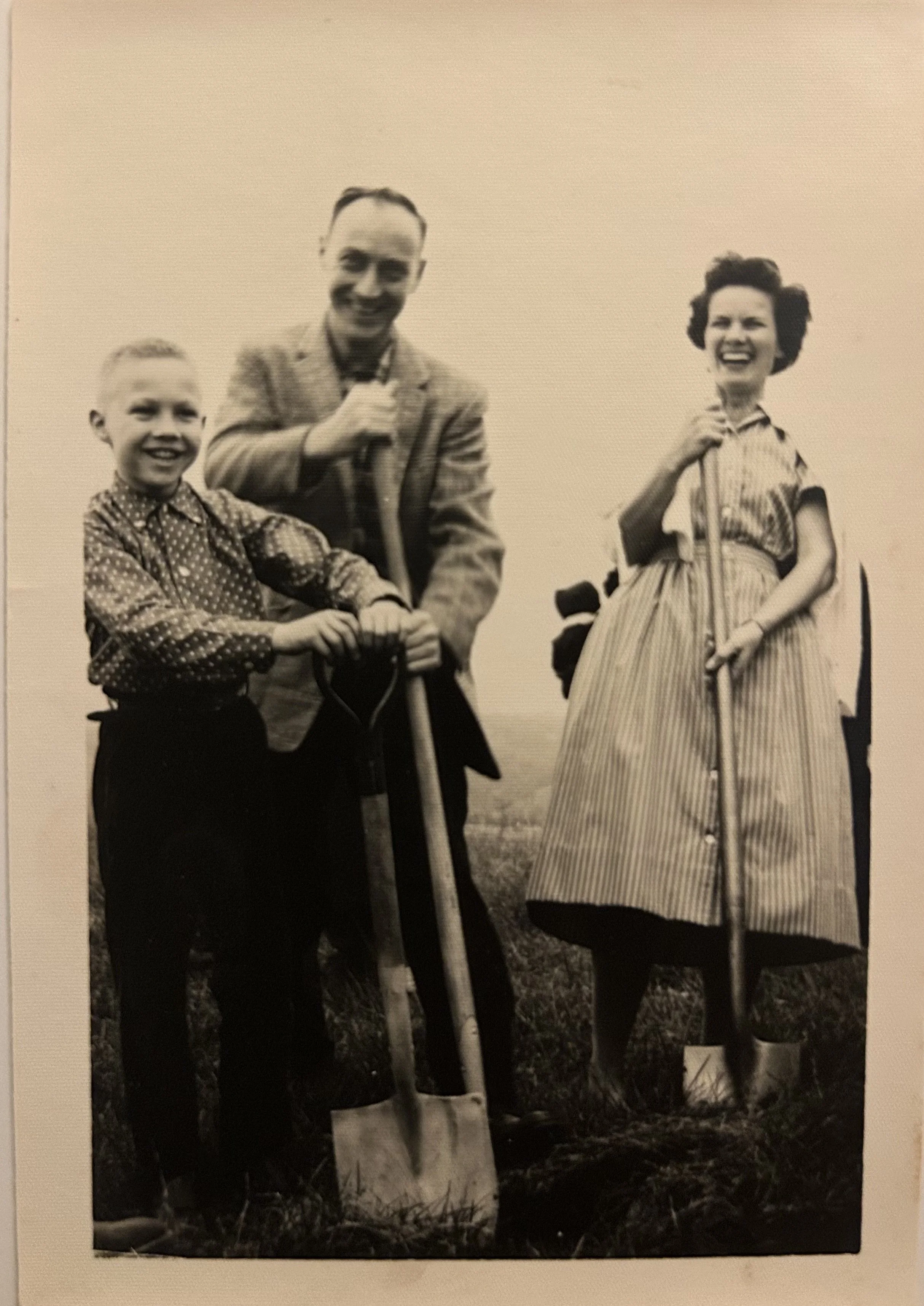 WH 1959 Family of 3 Digging.jpeg
