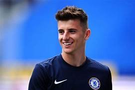 Mason Mount joins Manchester United